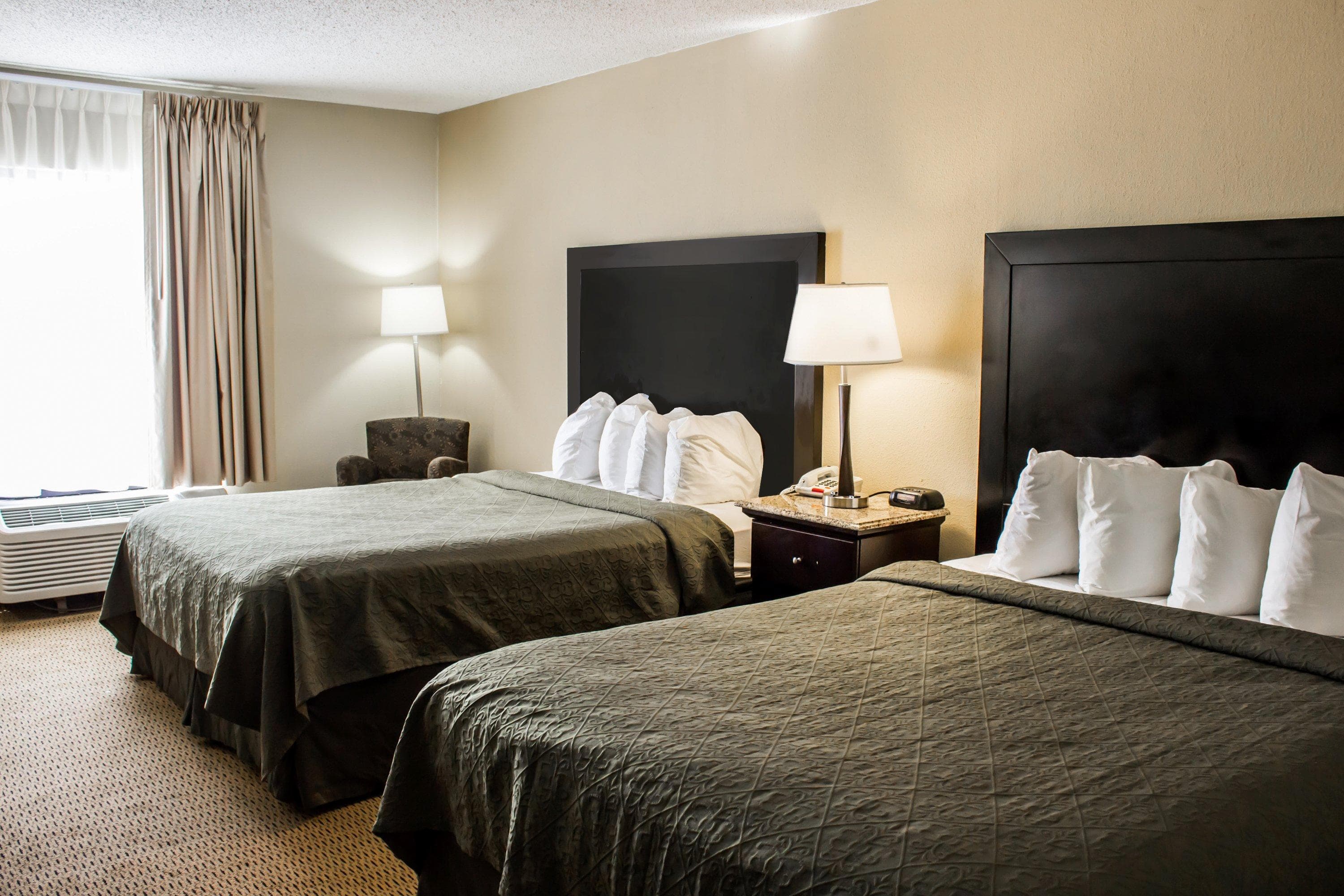 Quality Inn & Suites Wilson I-95 - Image 2