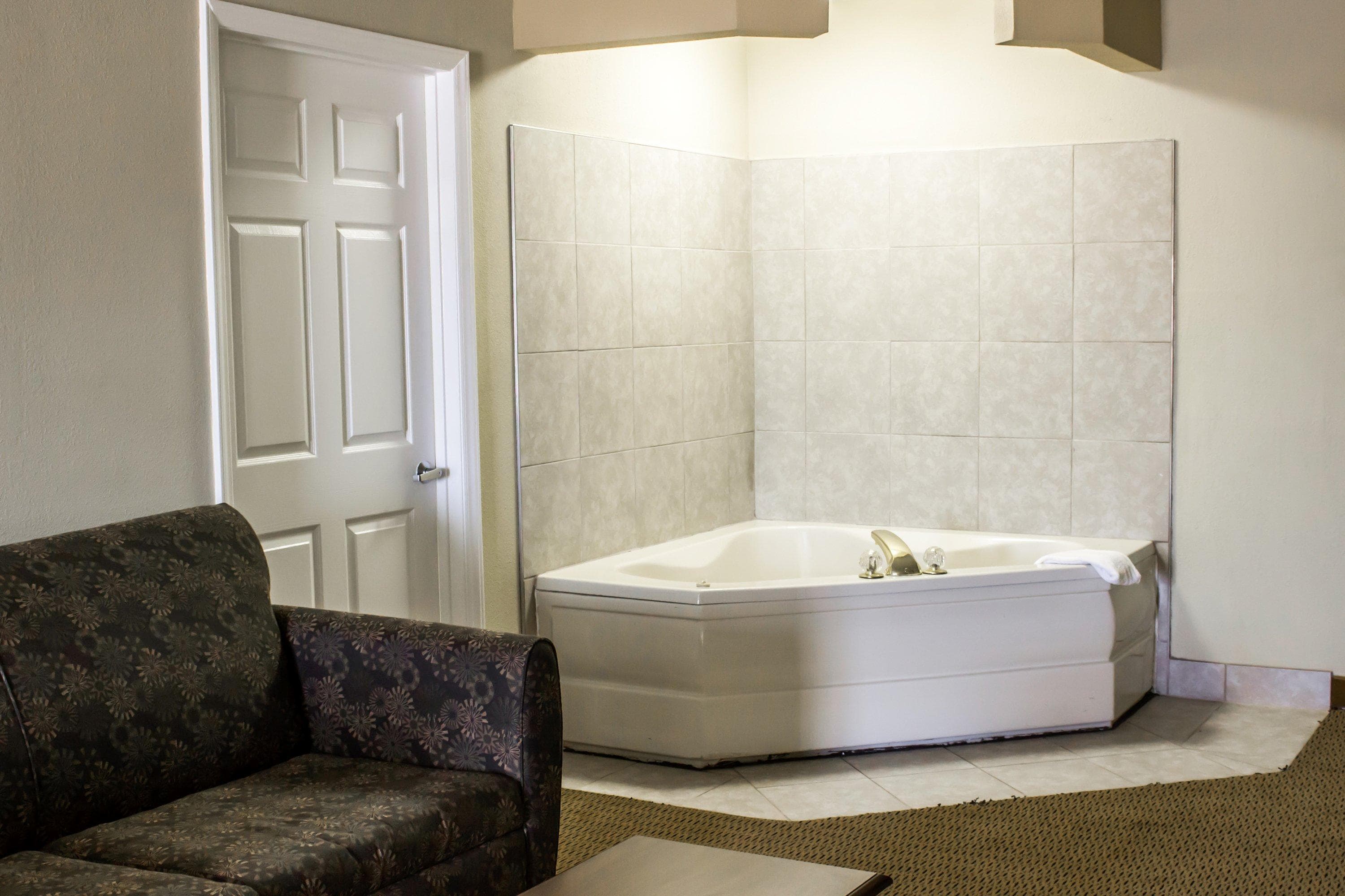 Quality Inn & Suites Wilson I-95 — 27