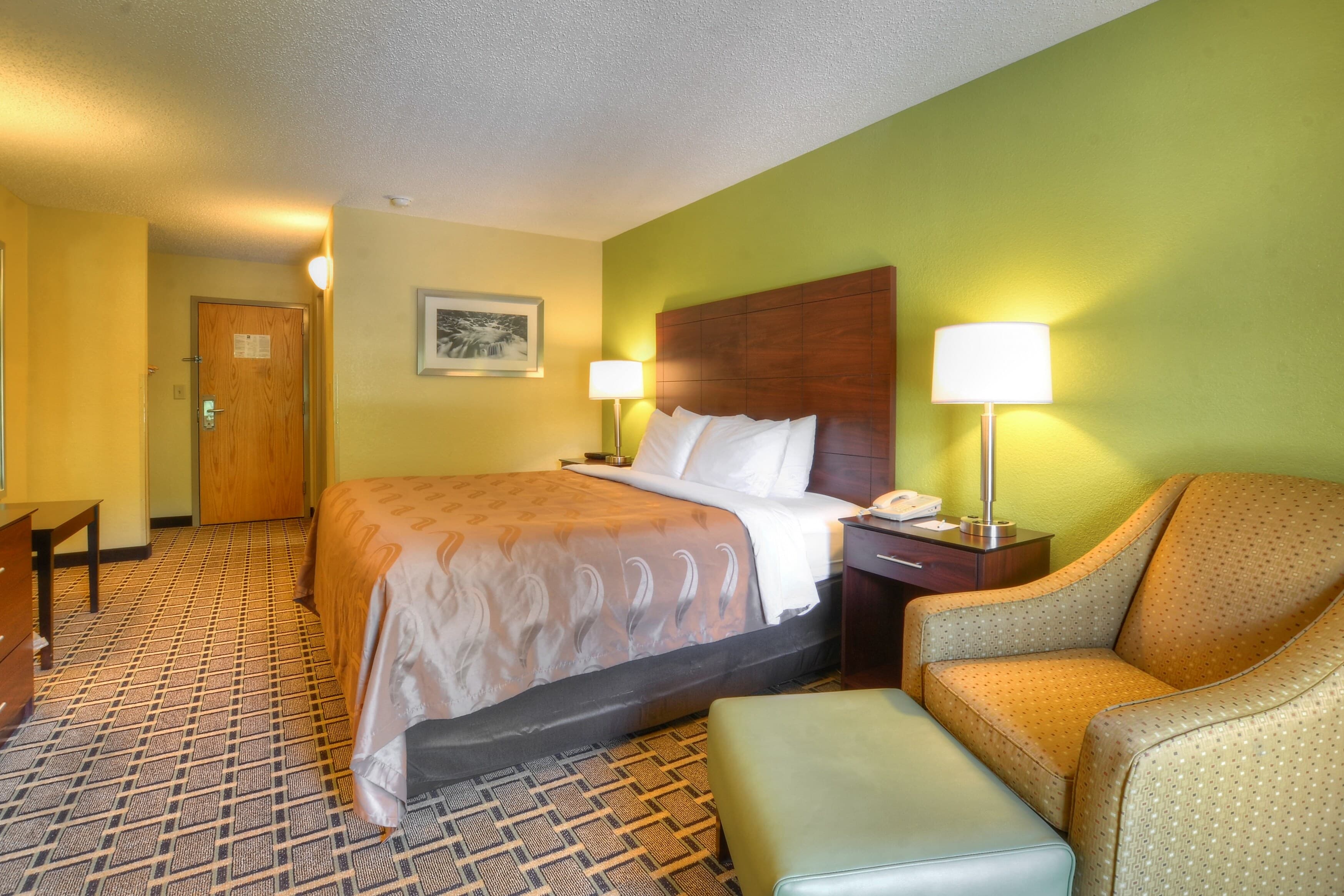 Quality Inn Cherokee Riverside - Image 2