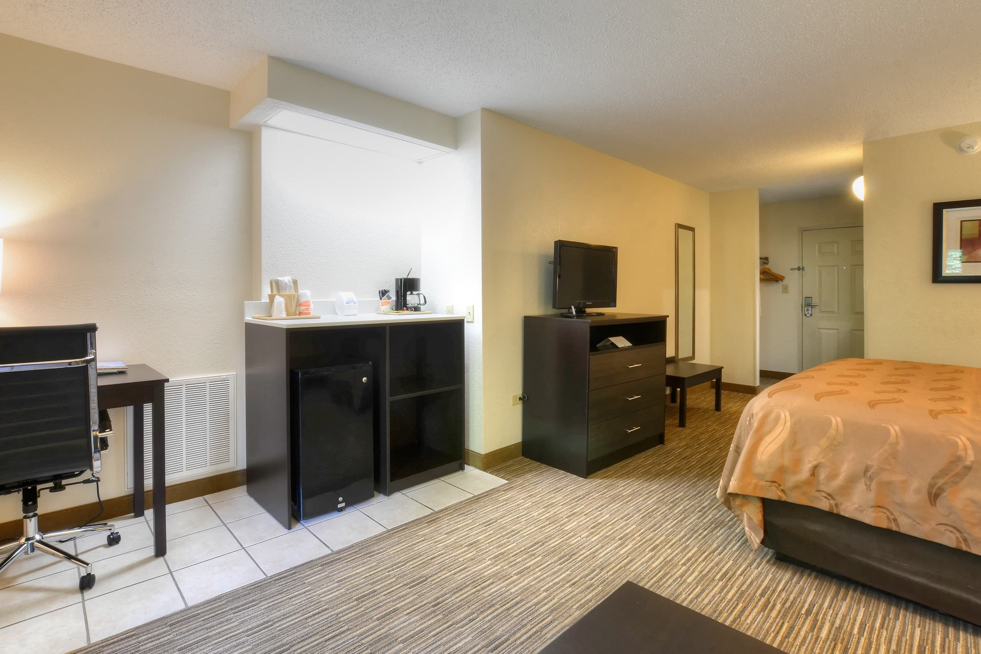 Quality Inn Cherokee Riverside — 14