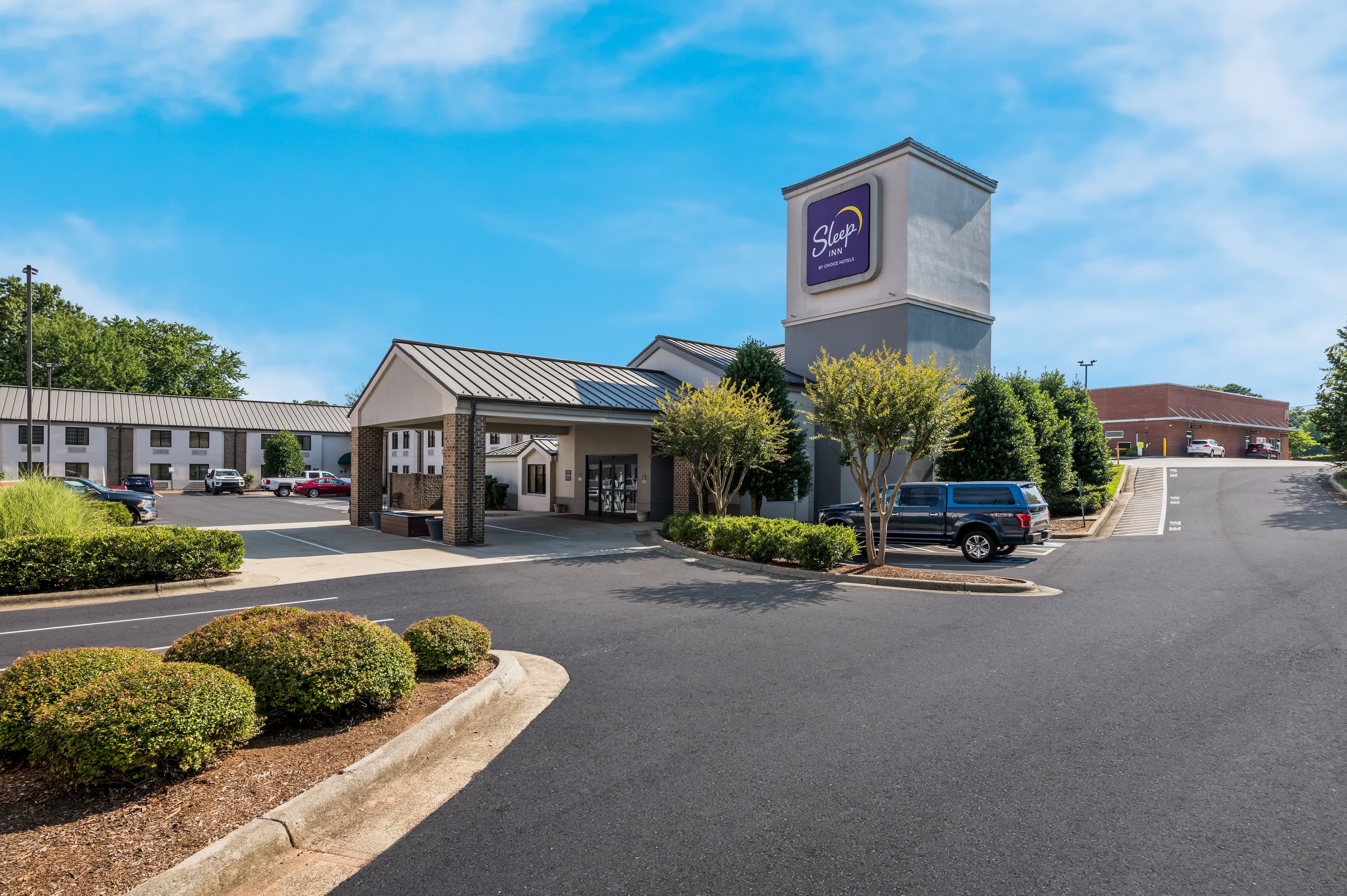 Sleep Inn Kernersville I-40 - Image 1