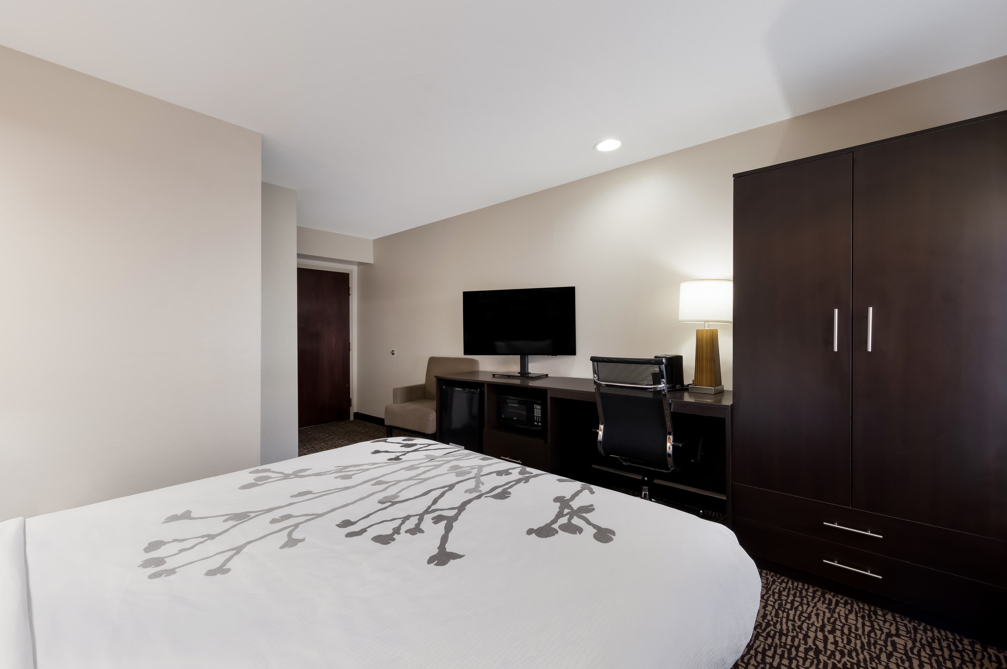 Sleep Inn Kernersville I-40 — 9
