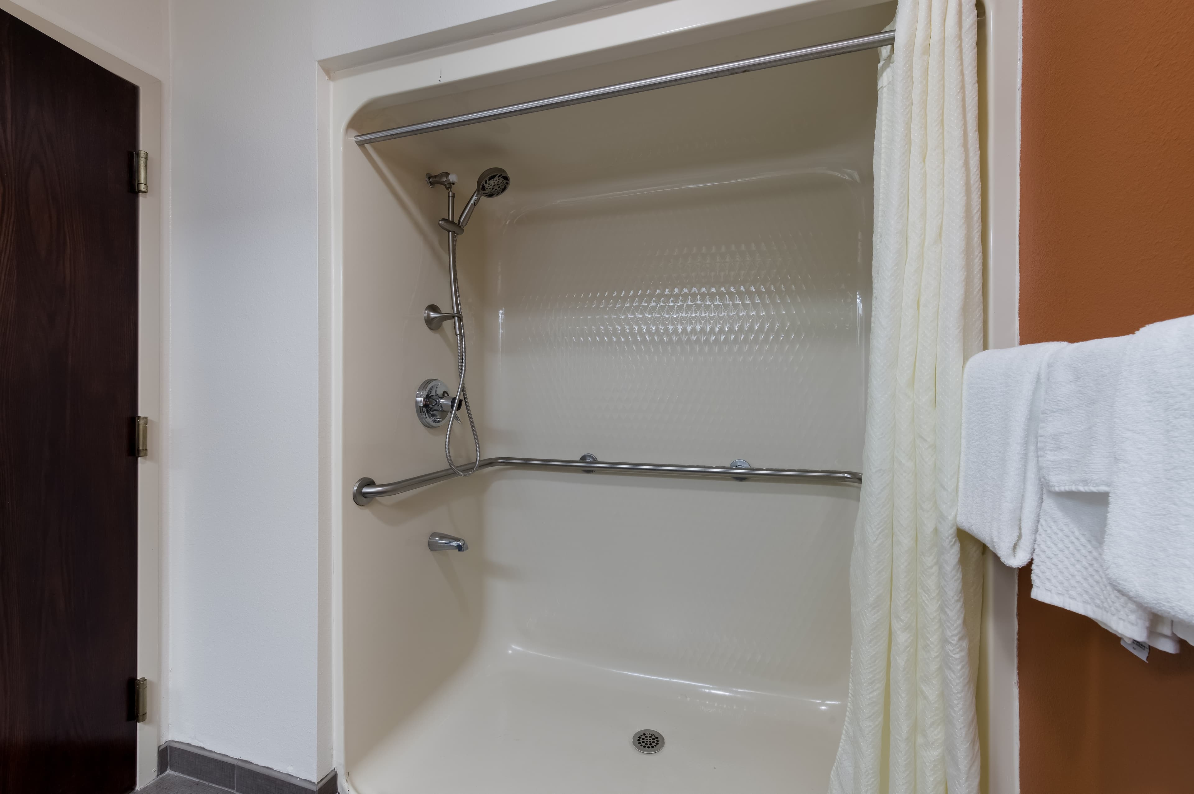 Sleep Inn Kernersville I-40 — 10