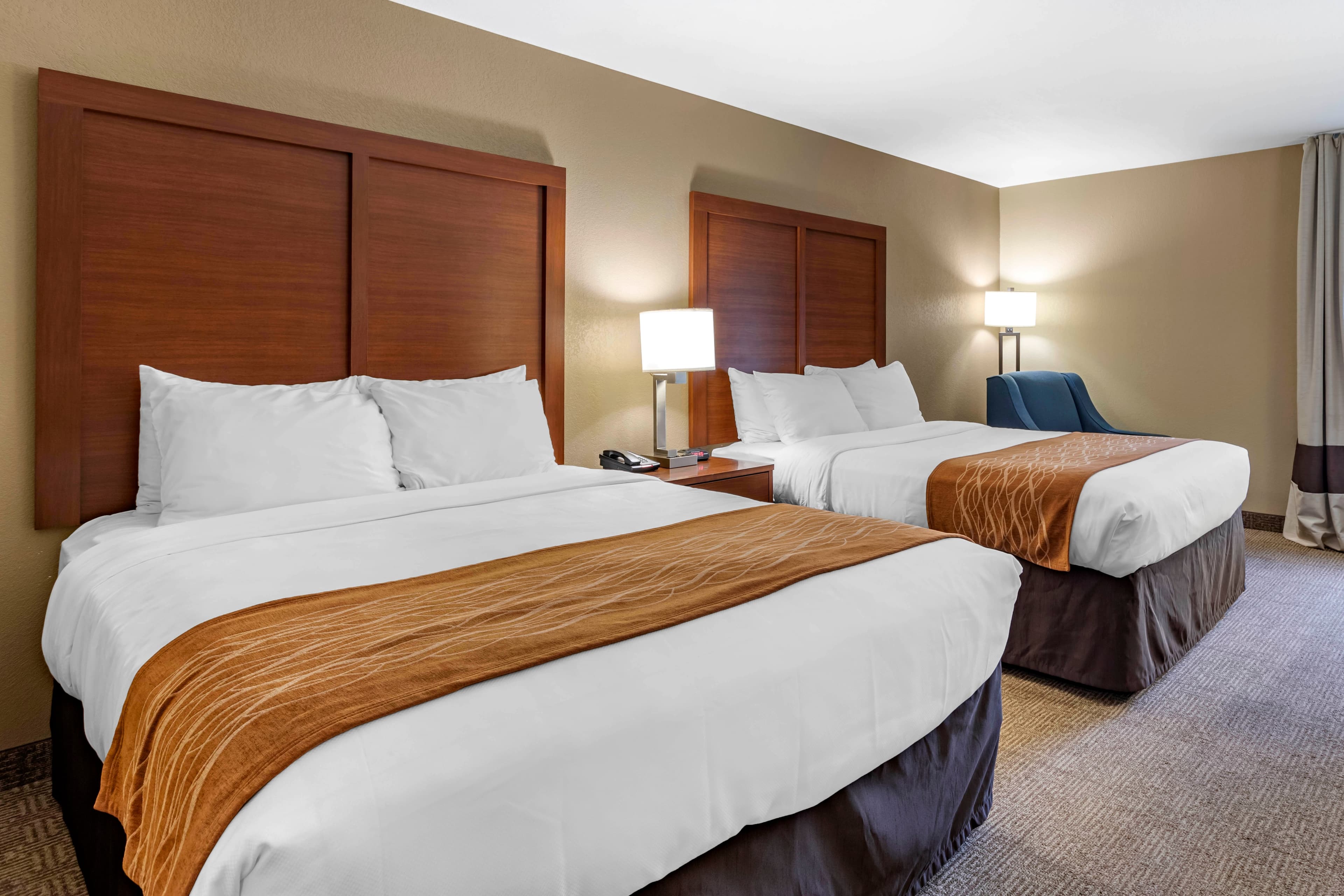 Comfort Inn Biltmore West — 11