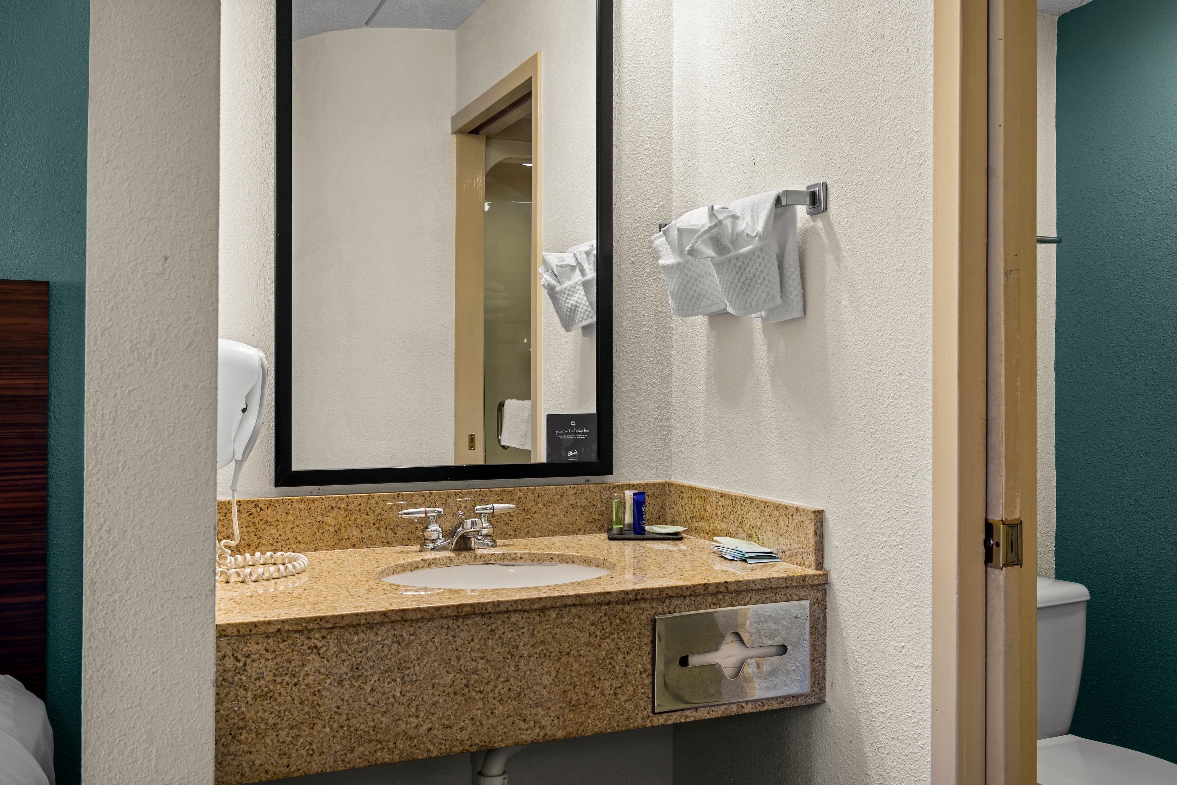 Sleep Inn Wilmington near University — 7