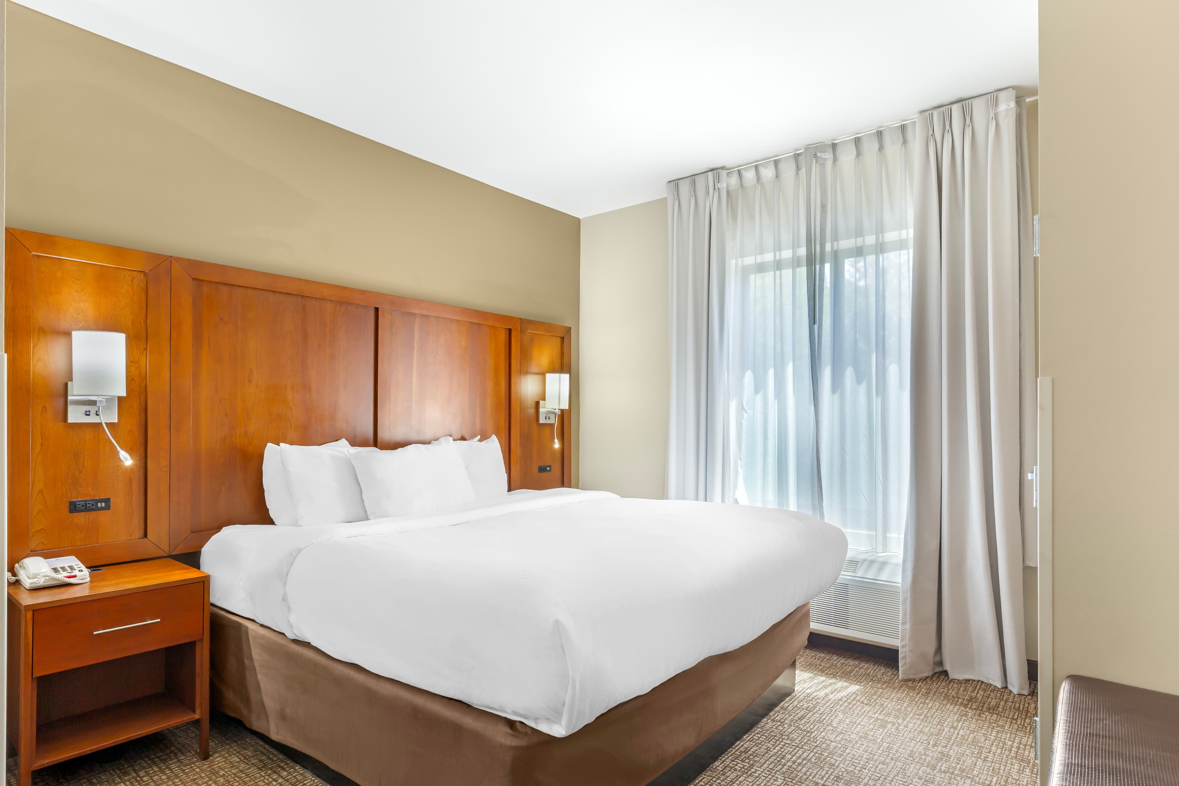 Comfort Suites Greensboro-High Point — 12