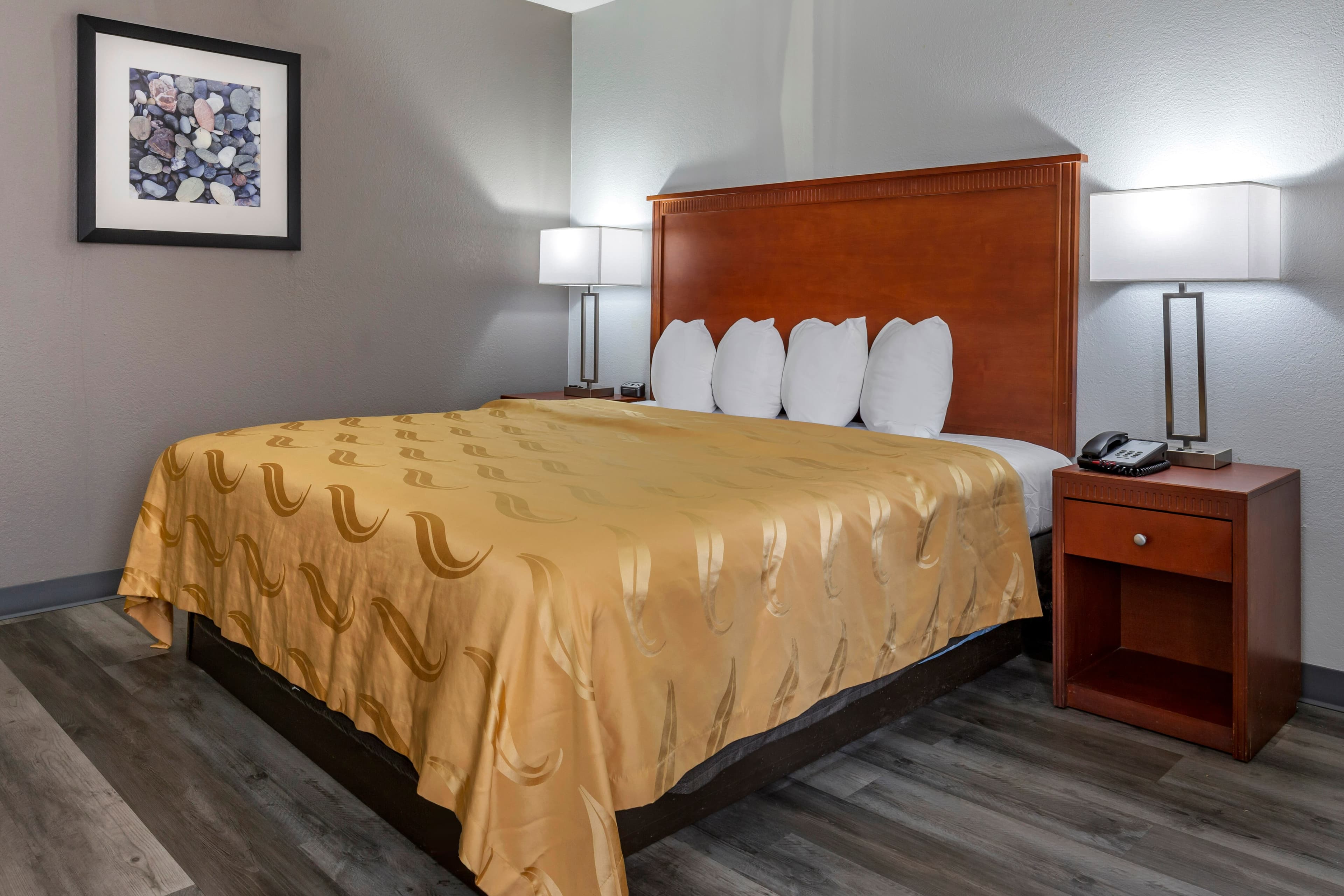 Quality Inn Fayetteville near Fort Bragg — 8