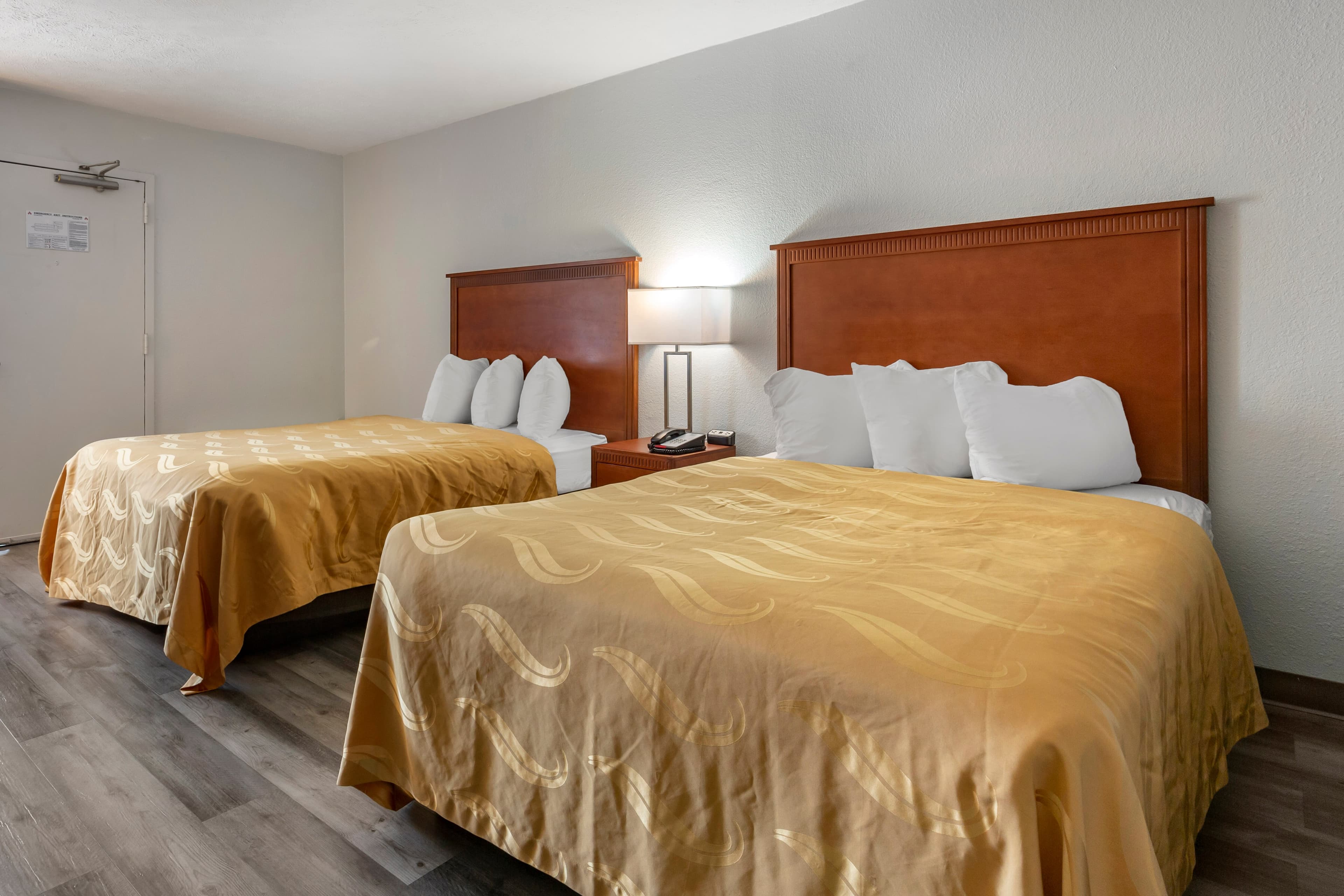 Quality Inn Fayetteville near Fort Bragg - Image 2