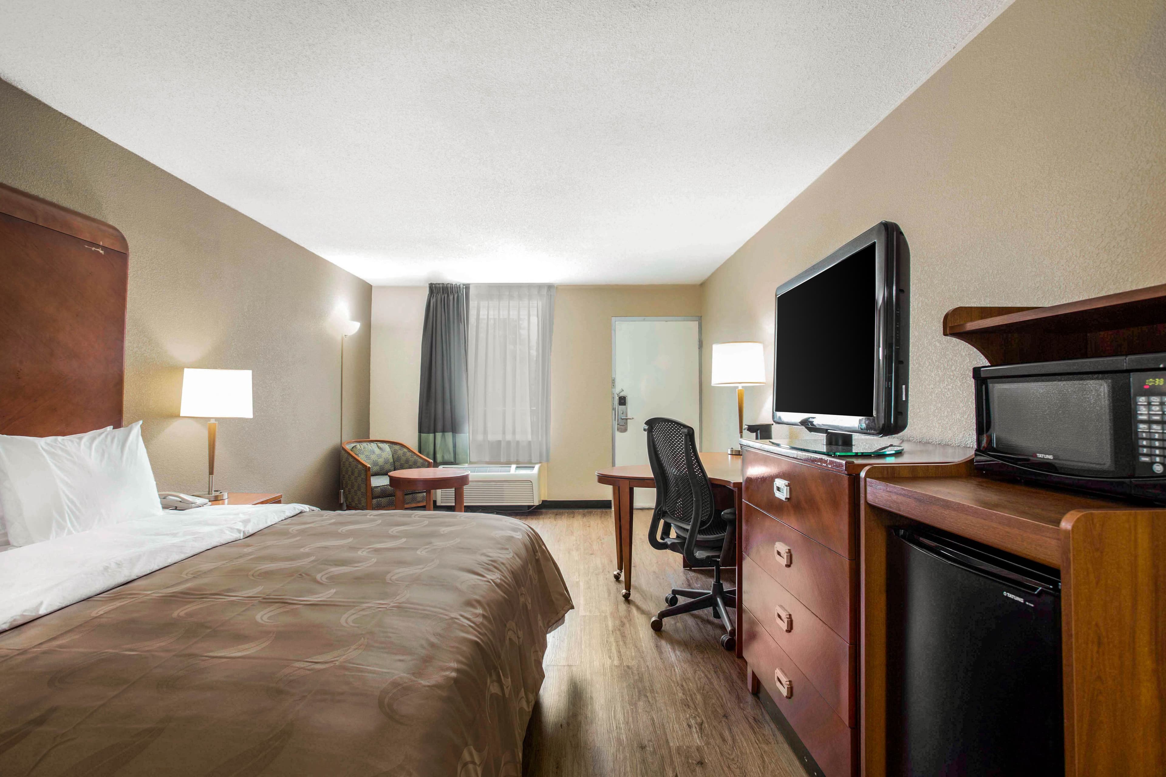 Quality Inn & Suites University Area - Image 5