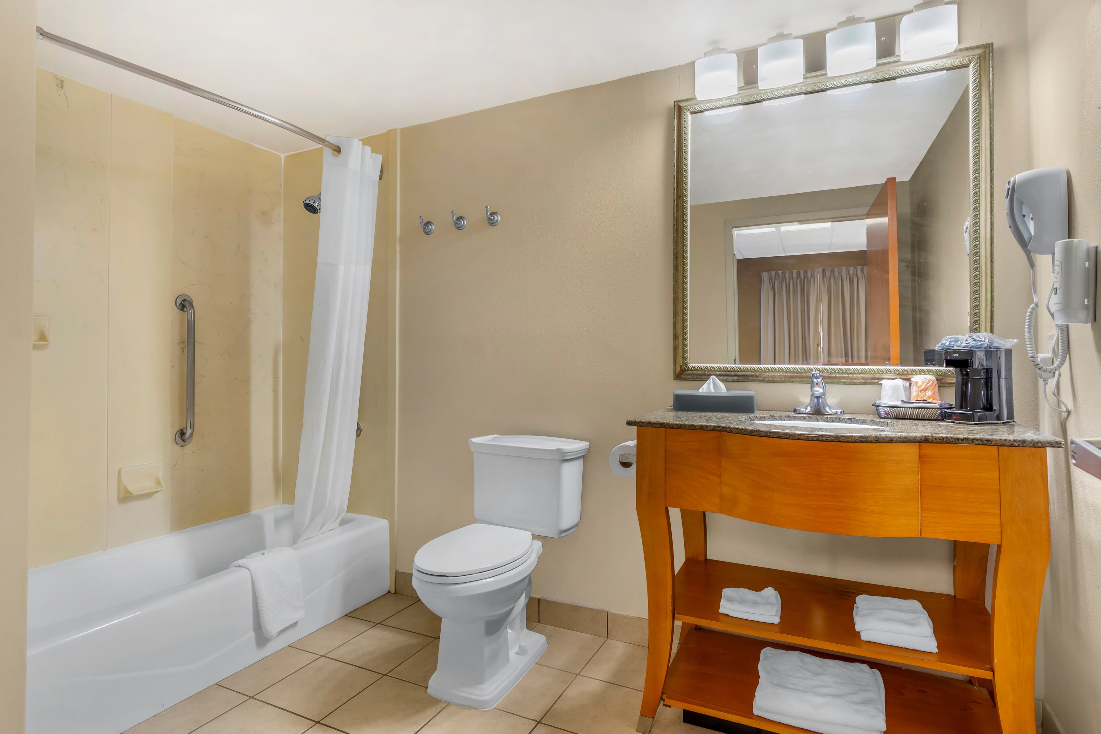Quality Inn Lumberton North — 29