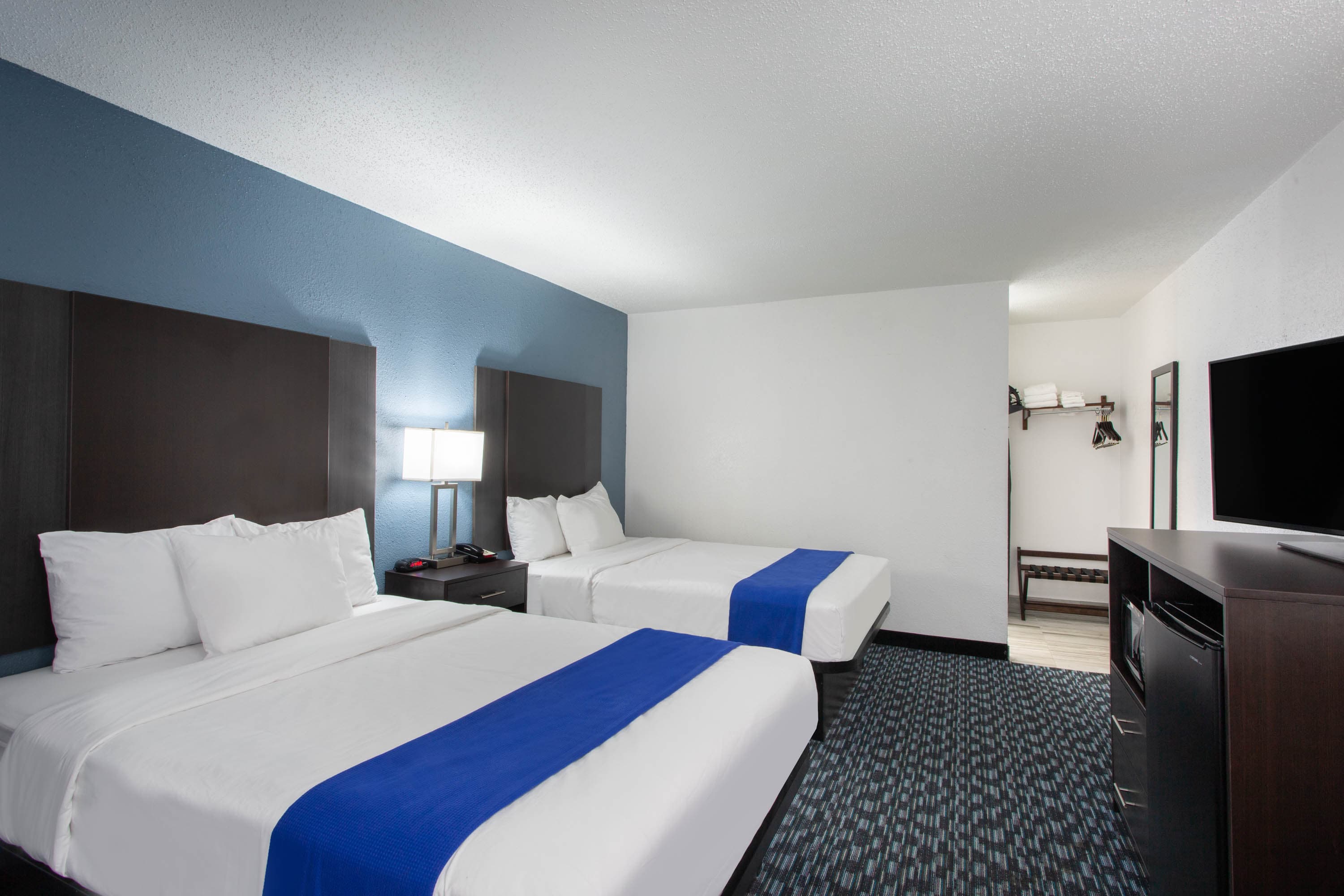 Clarion Pointe - Image 2