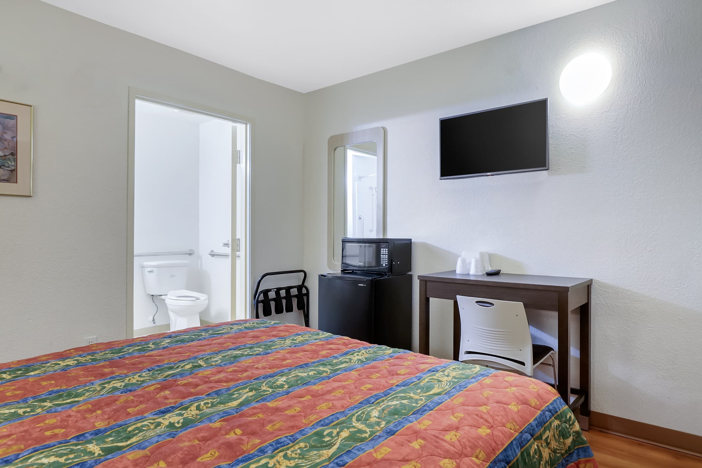 Rodeway Inn Winston Salem Route 52 — 21
