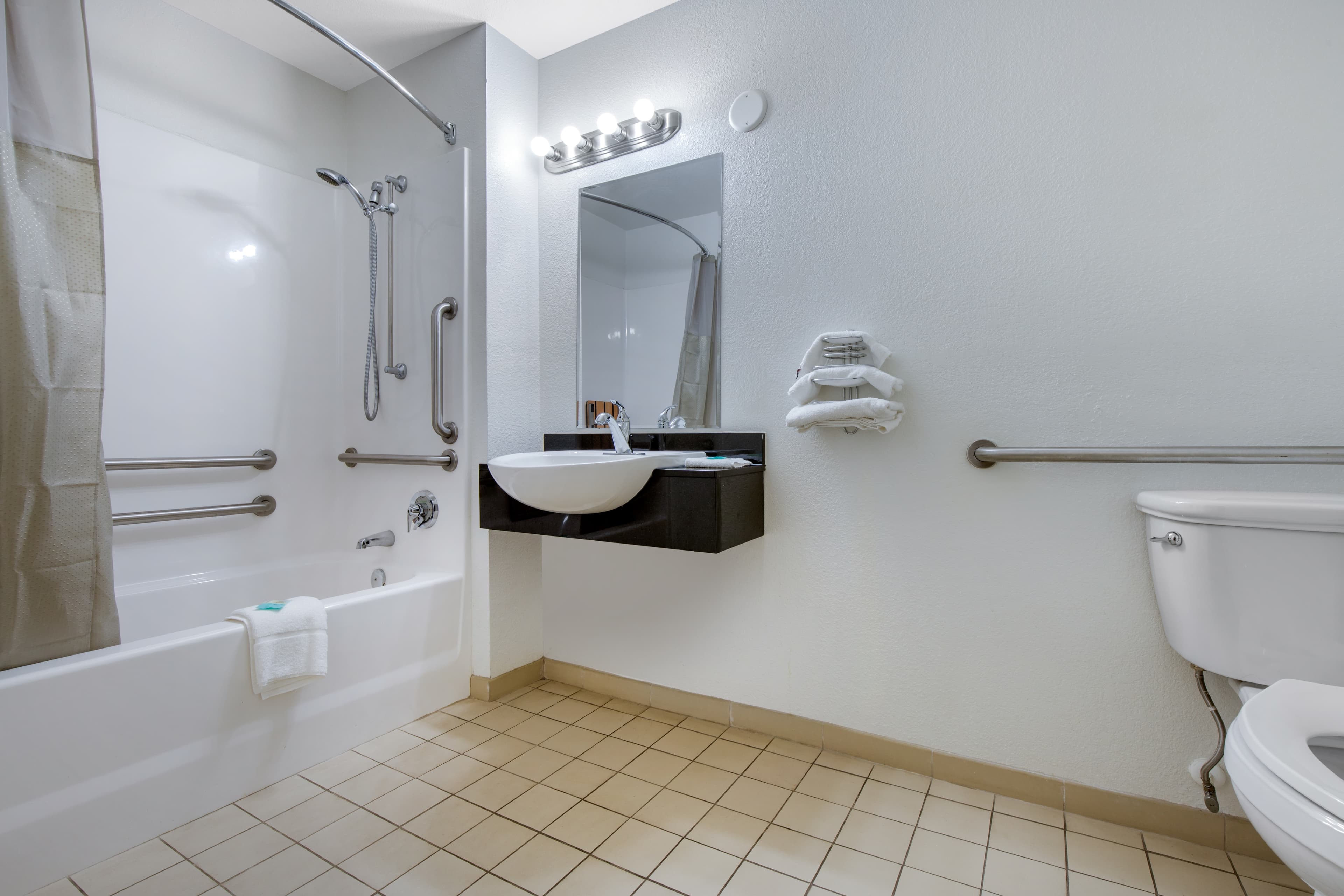 Rodeway Inn Winston Salem Route 52 — 24