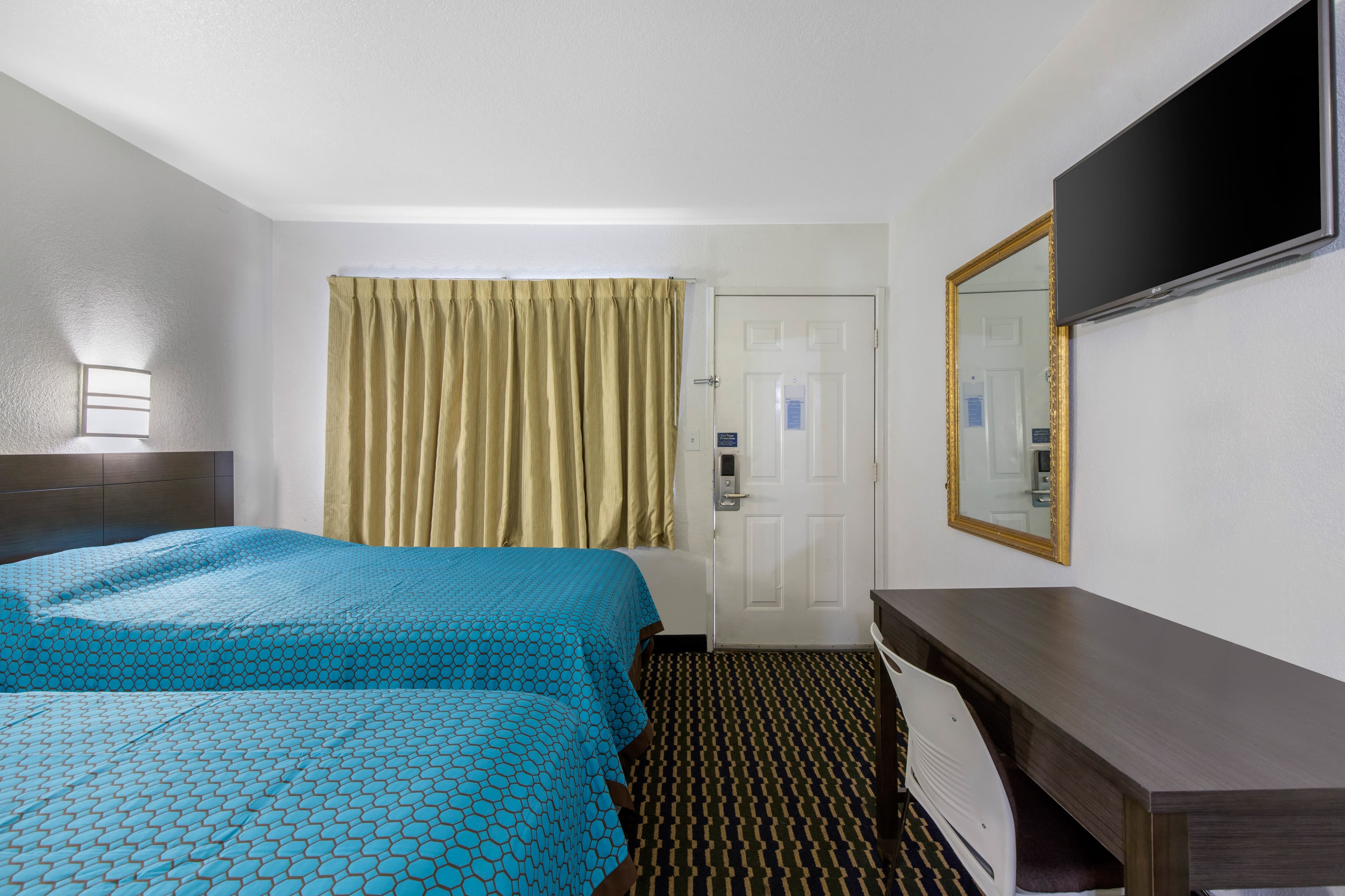 Rodeway Inn Winston Salem Route 52 — 9
