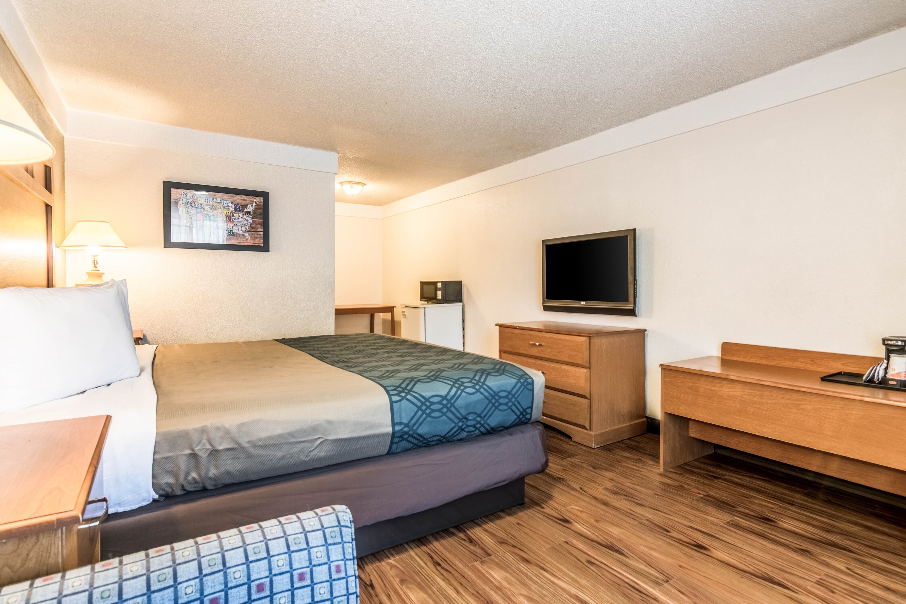 Econo Lodge Gastonia North — 21