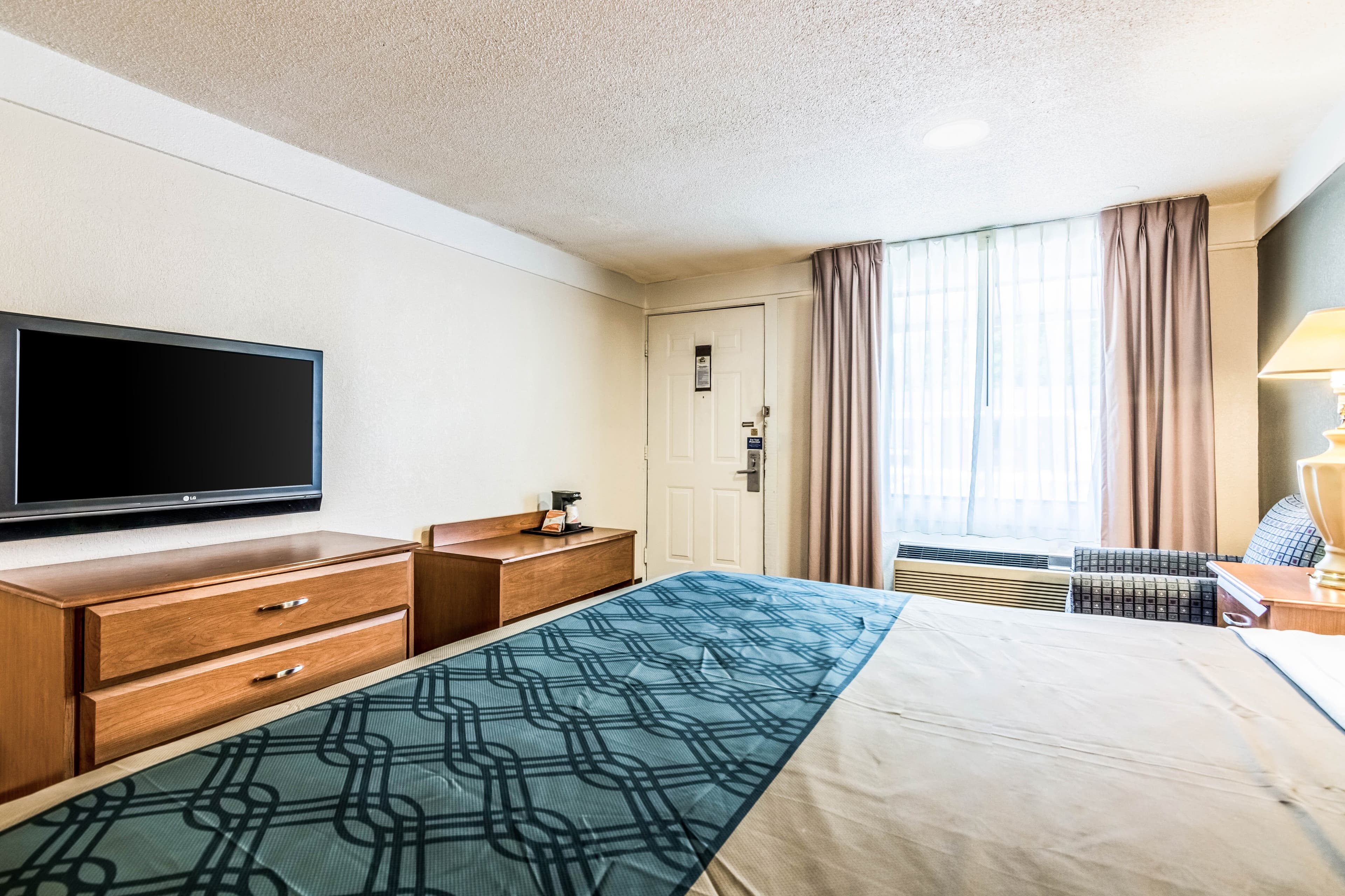 Econo Lodge Gastonia North — 22