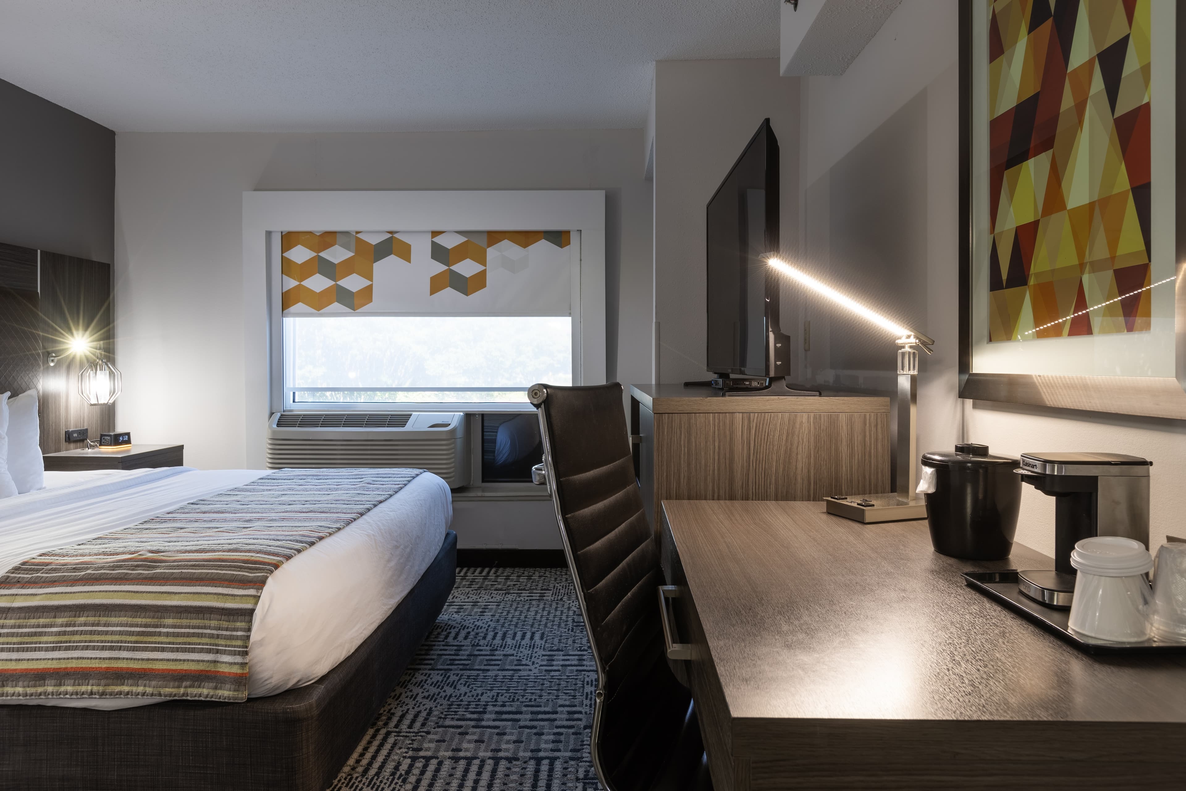 Country Inn & Suites by Radisson, Lake Norman Huntersville, NC — 6