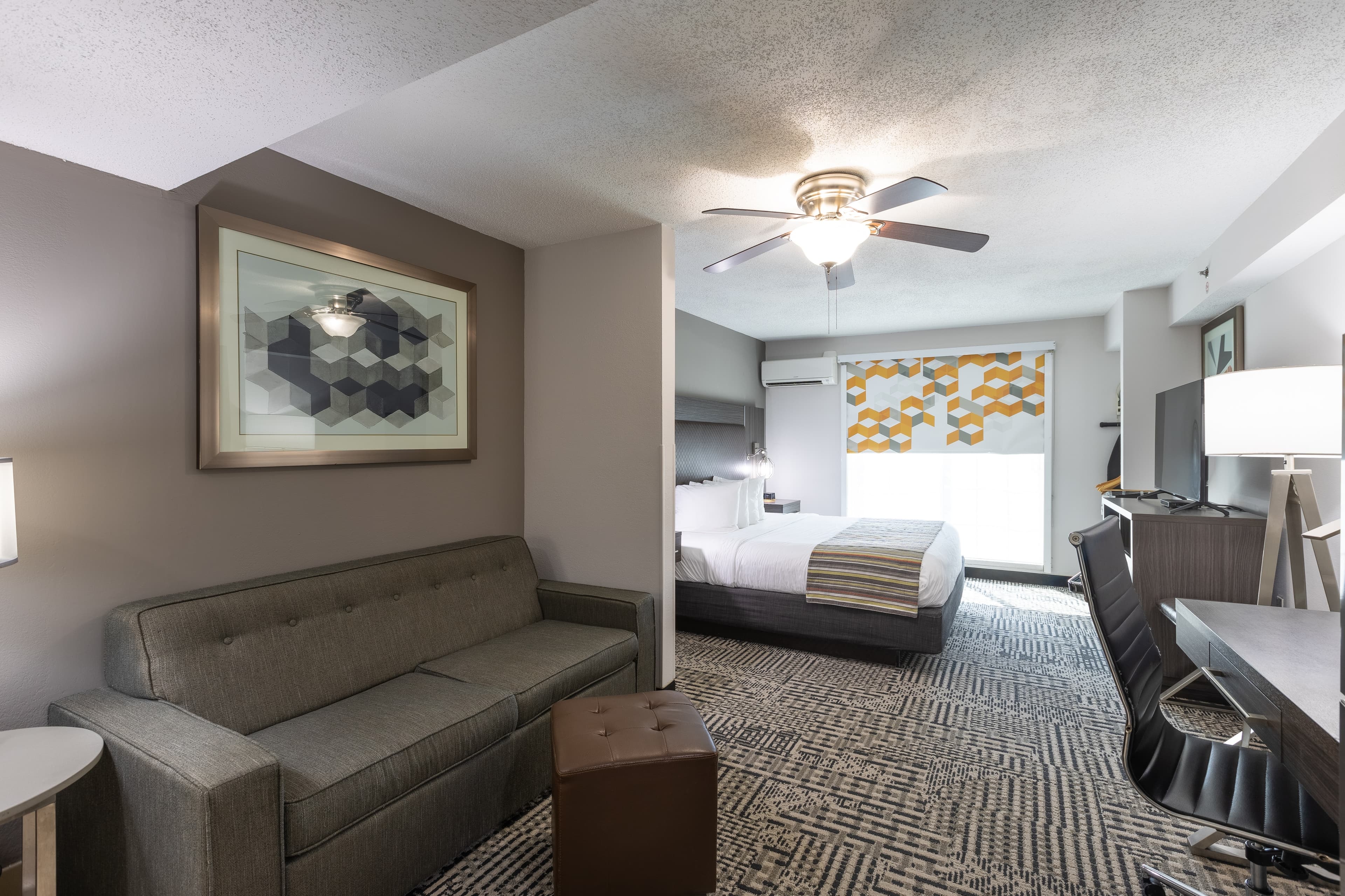 Country Inn & Suites by Radisson, Lake Norman Huntersville, NC — 17