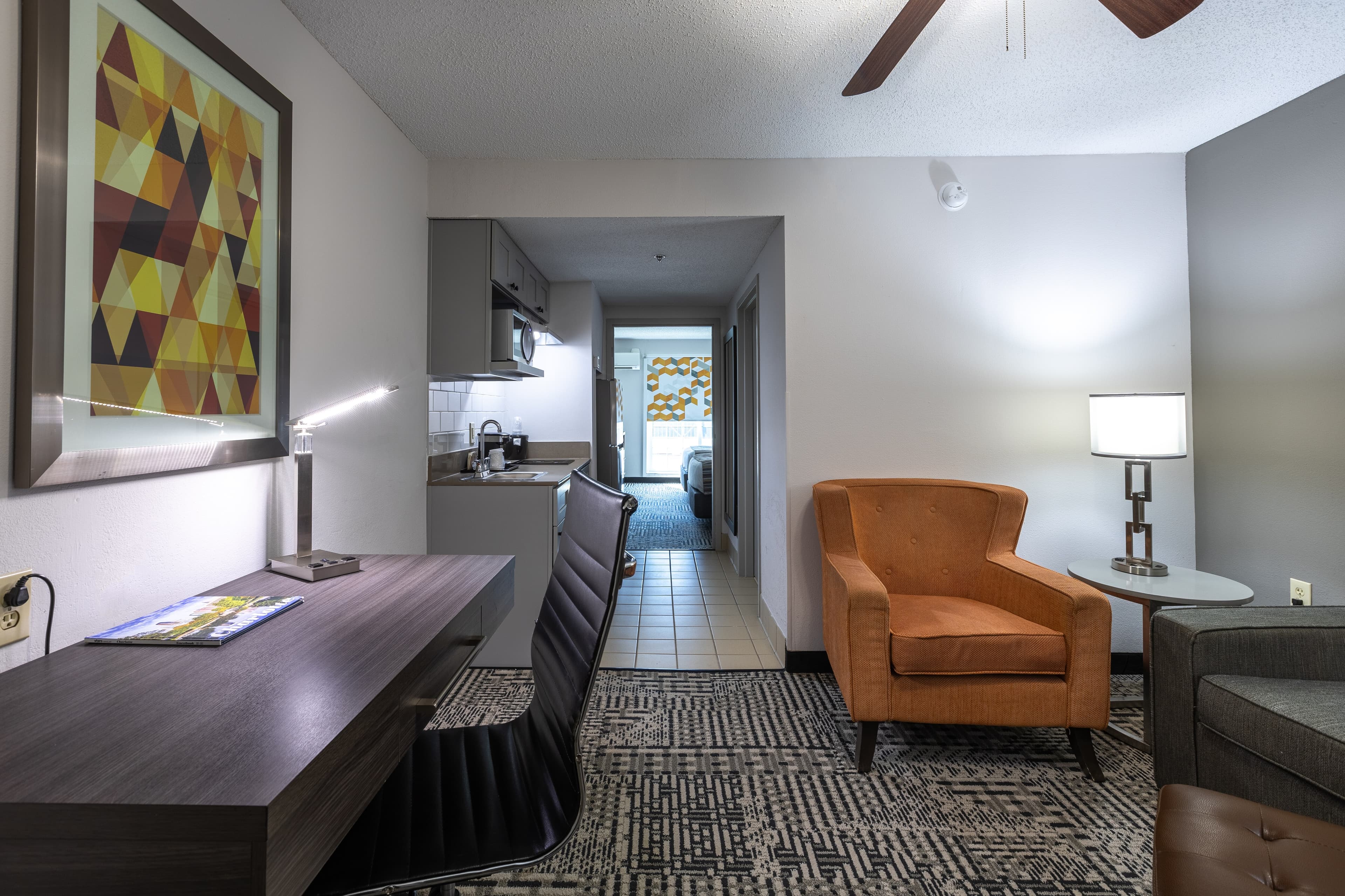 Country Inn & Suites by Radisson, Lake Norman Huntersville, NC - Image 3