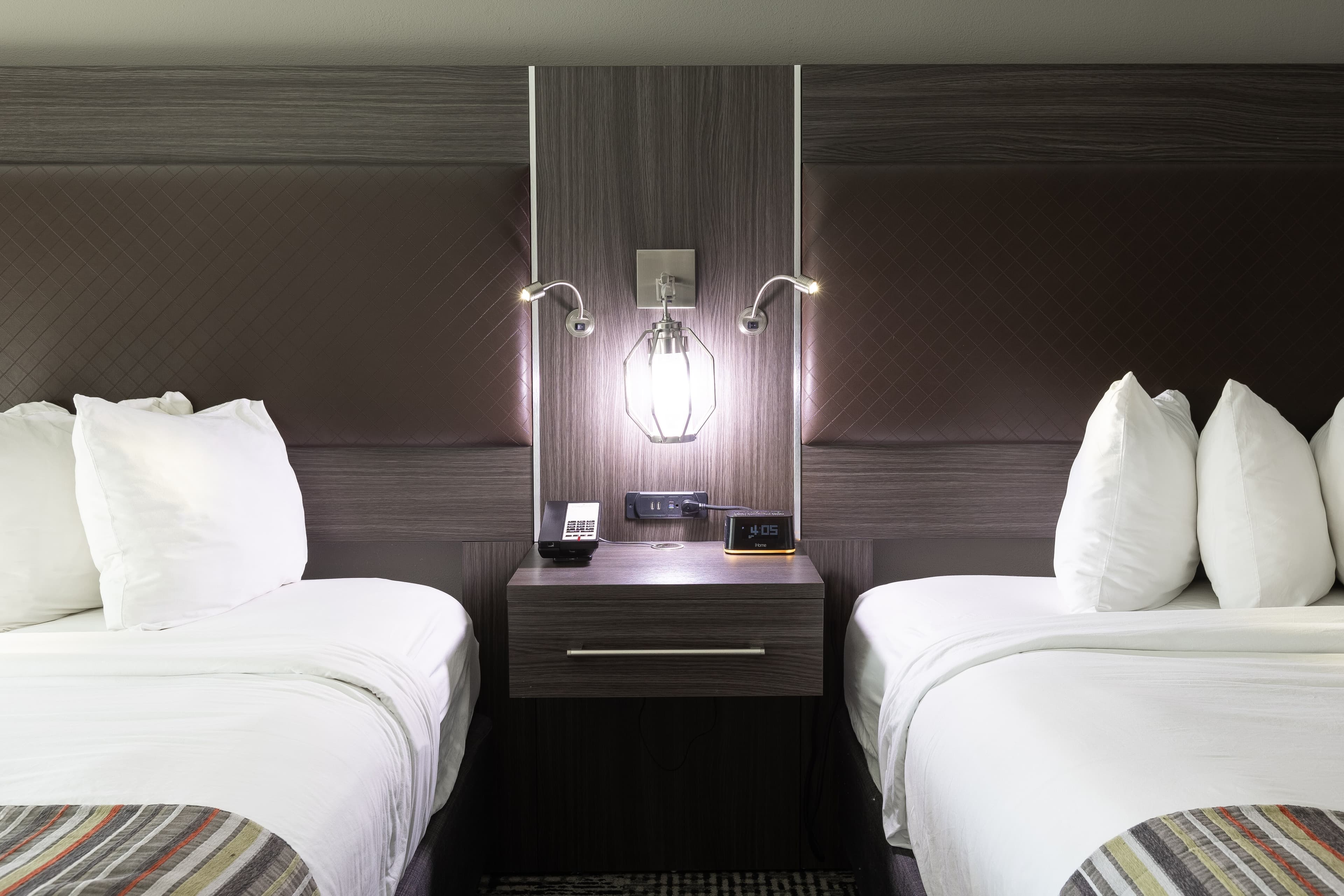Country Inn & Suites by Radisson, Lake Norman Huntersville, NC — 25