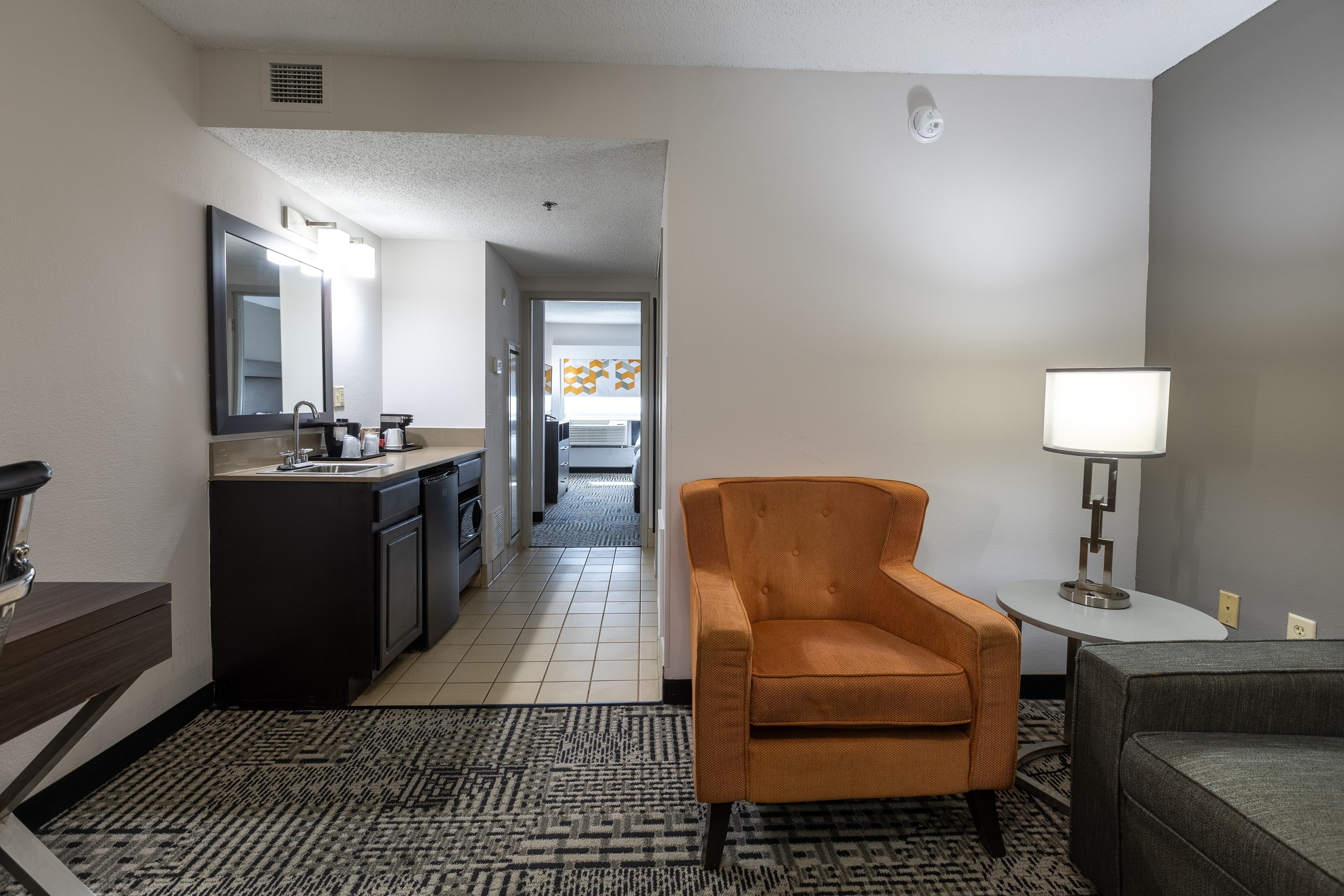 Country Inn & Suites by Radisson, Lake Norman Huntersville, NC — 27