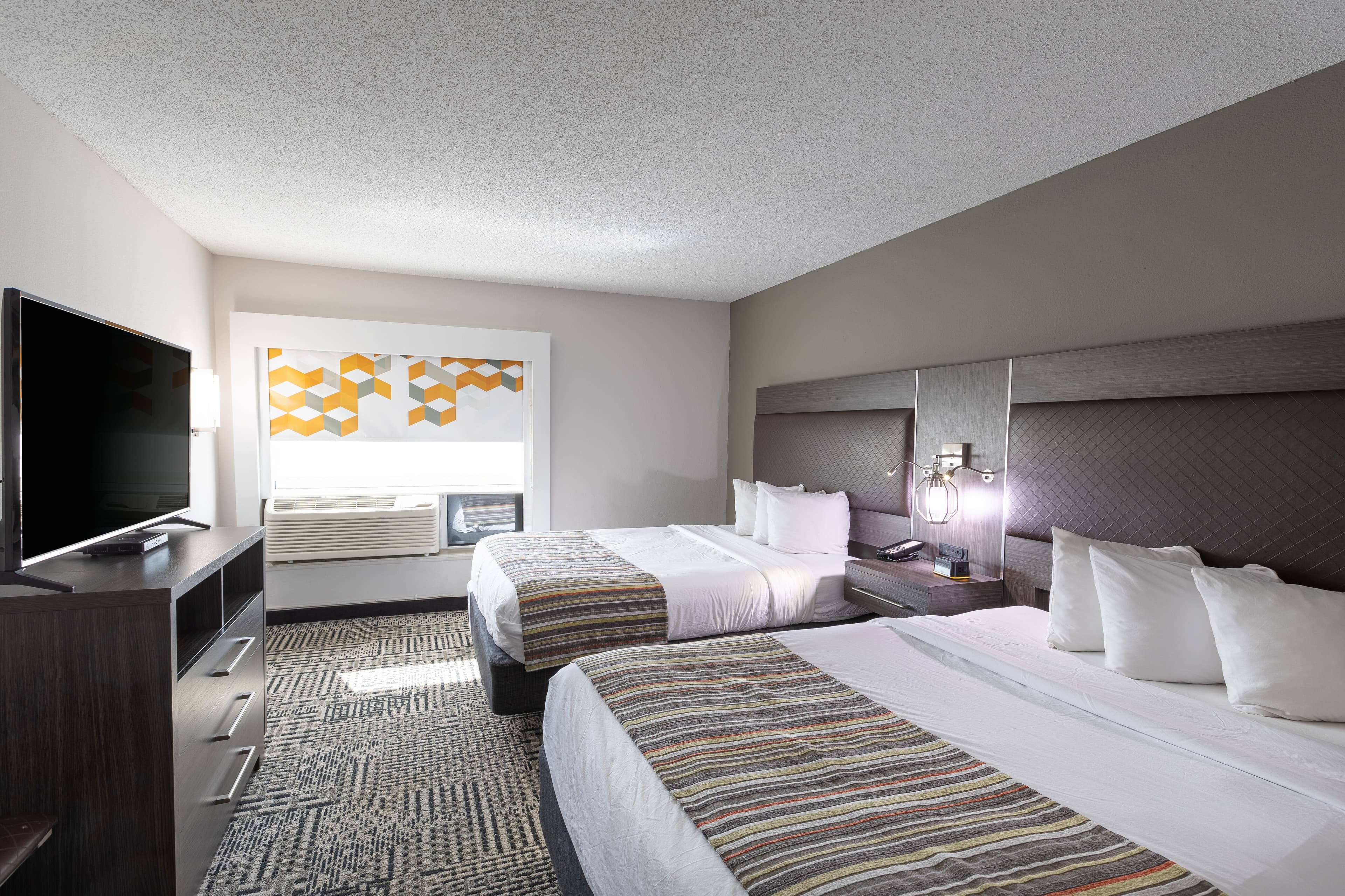 Country Inn & Suites by Radisson, Lake Norman Huntersville, NC — 36