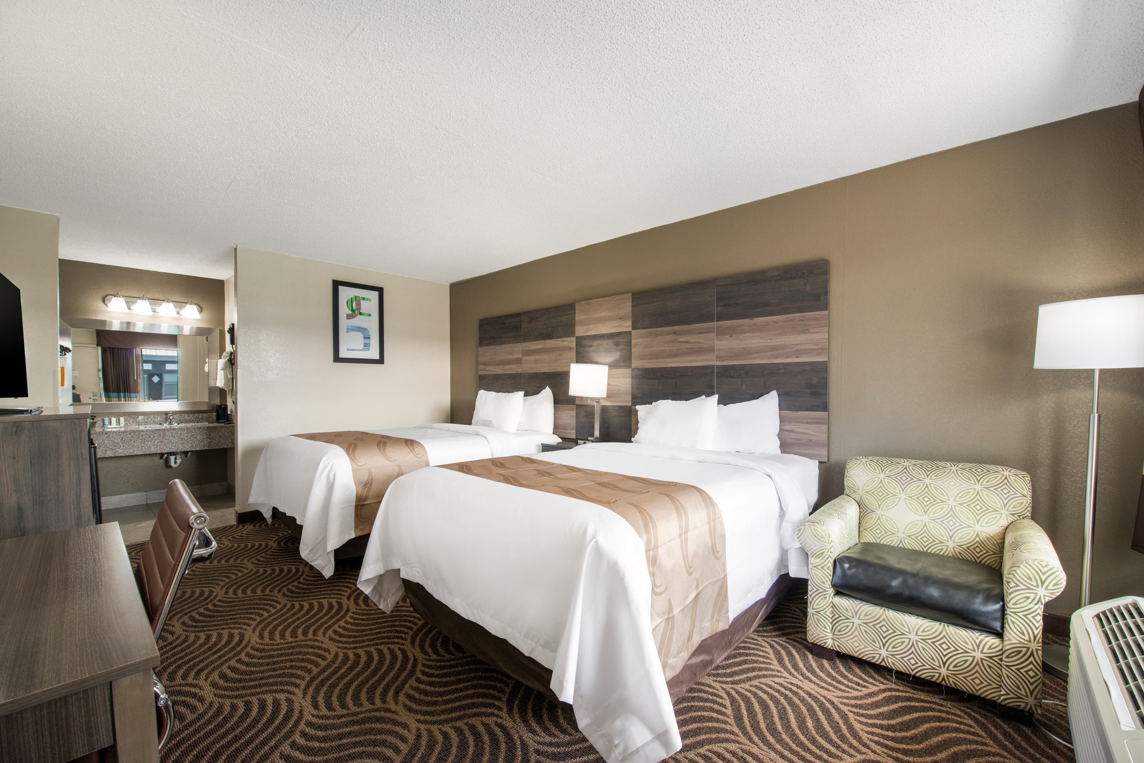 Quality Inn Concord Kannapolis - Image 4
