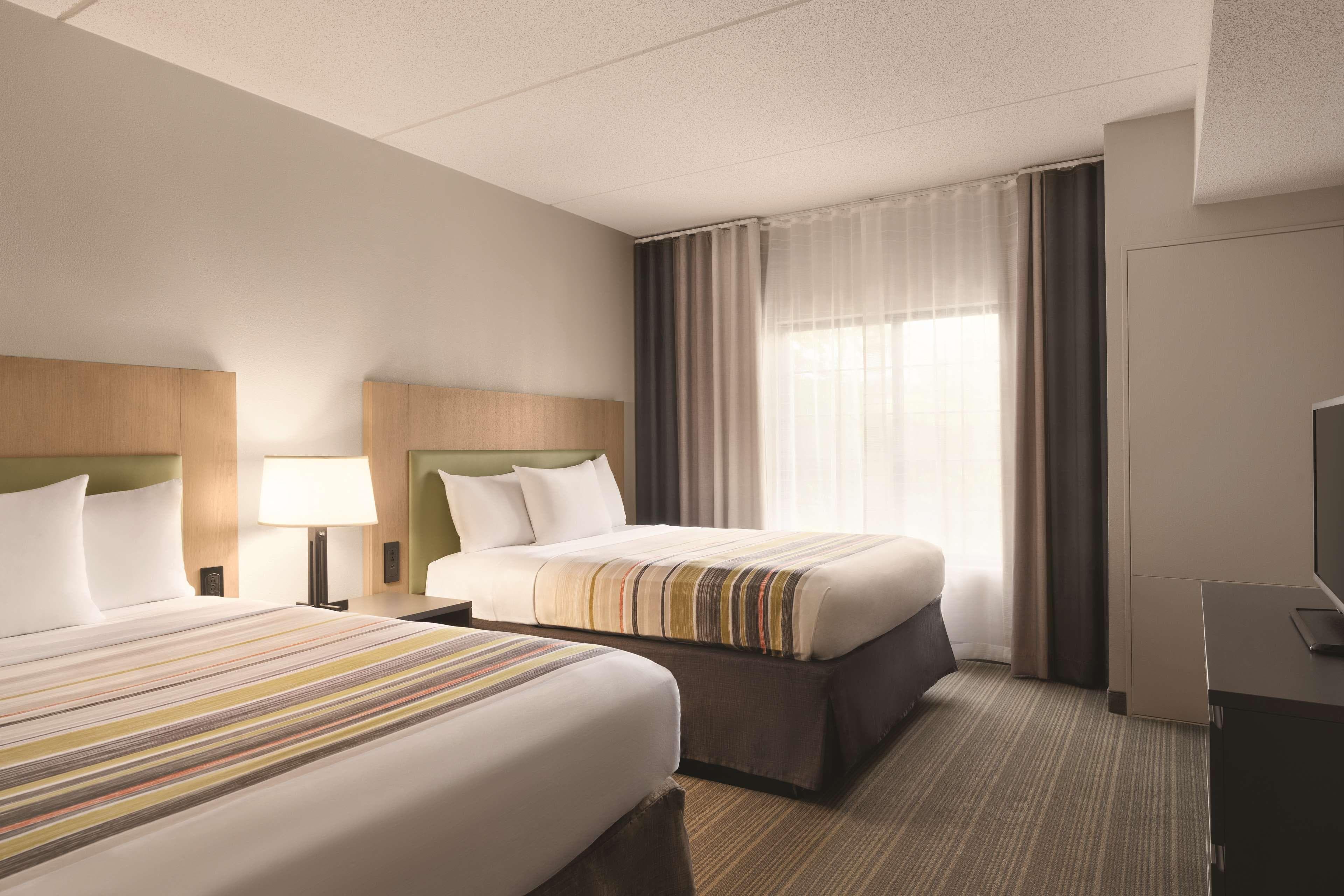 Country Inn & Suites by Radisson Raleigh-Durham Airport NC — 13