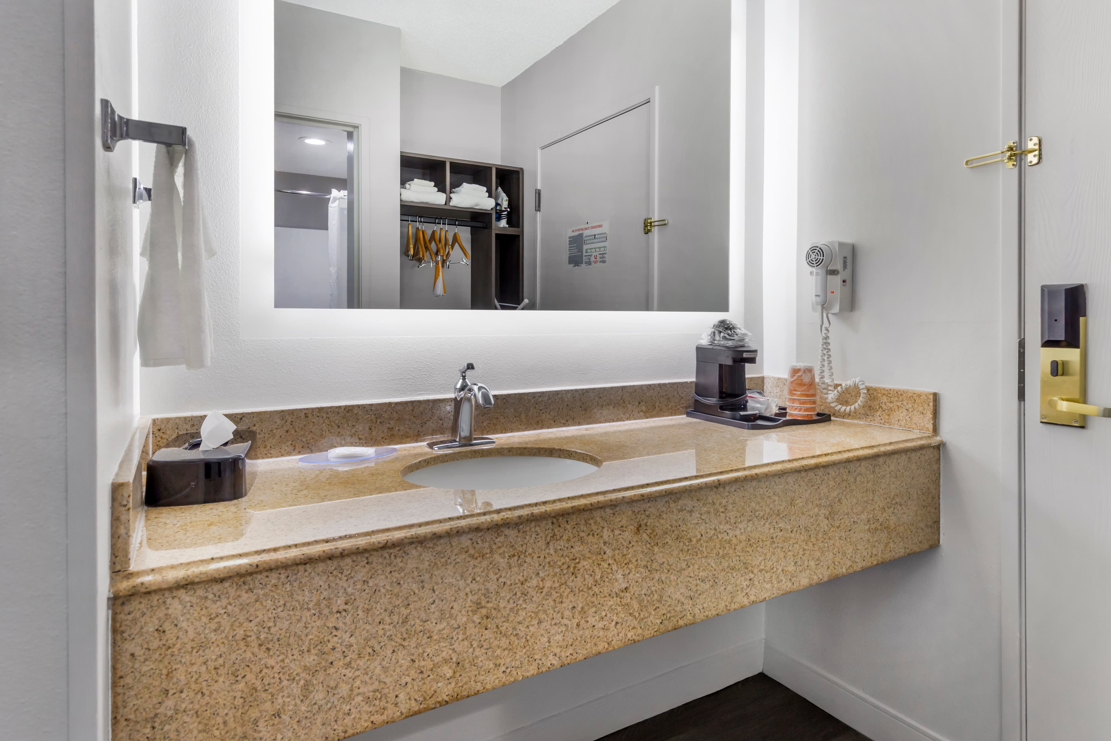 Quality Inn & Suites Raleigh Durham Airport — 19