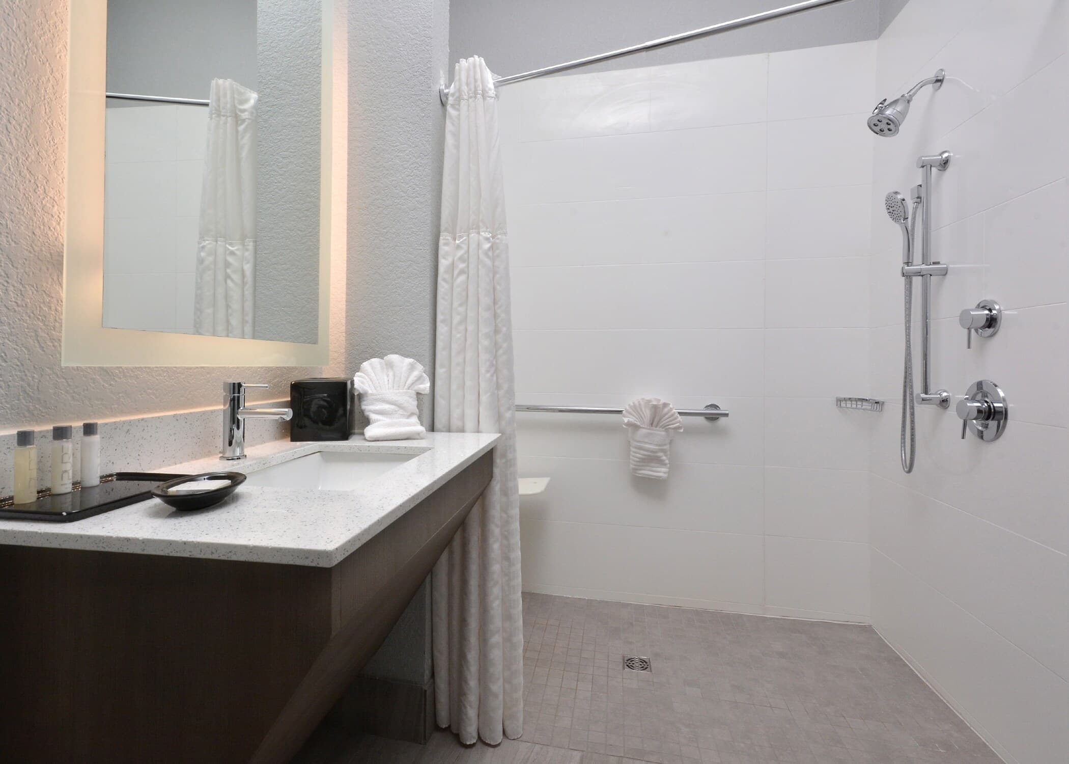 Brookstone Lodge near Biltmore Village, an Ascend Collection Hotel — 18