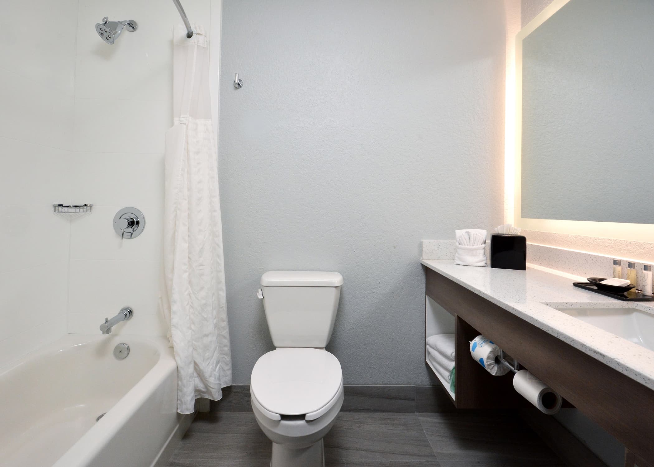 Brookstone Lodge near Biltmore Village, an Ascend Collection Hotel — 37