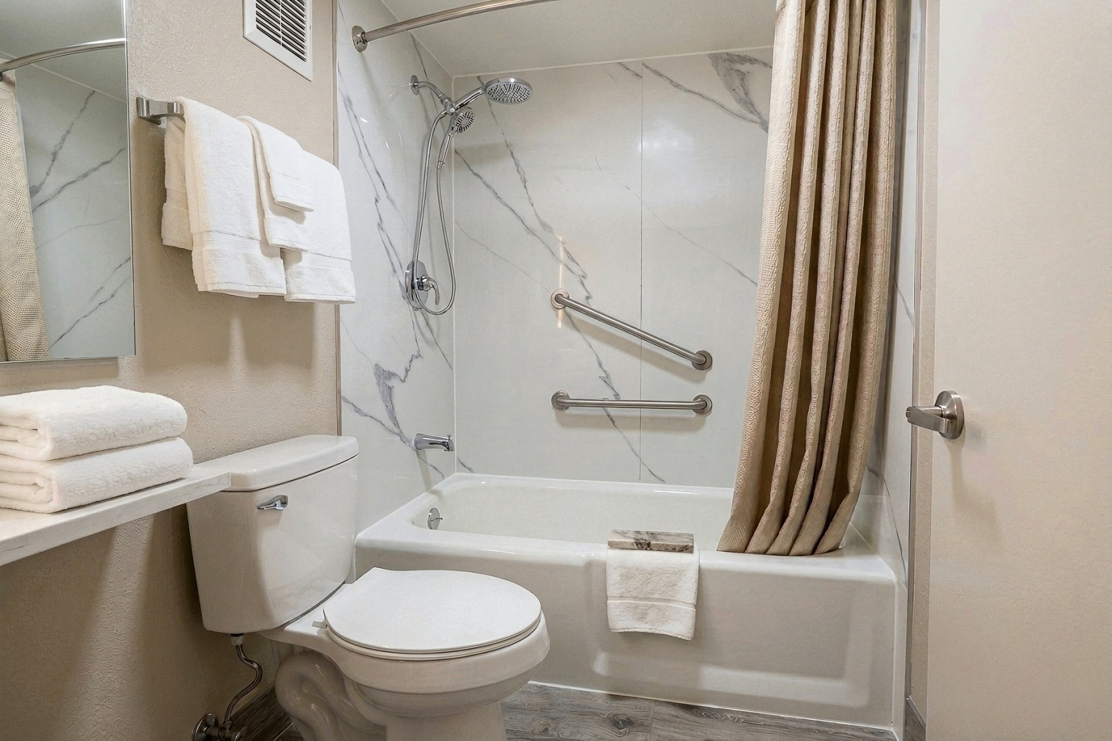Rodeway Inn Monroe — 19