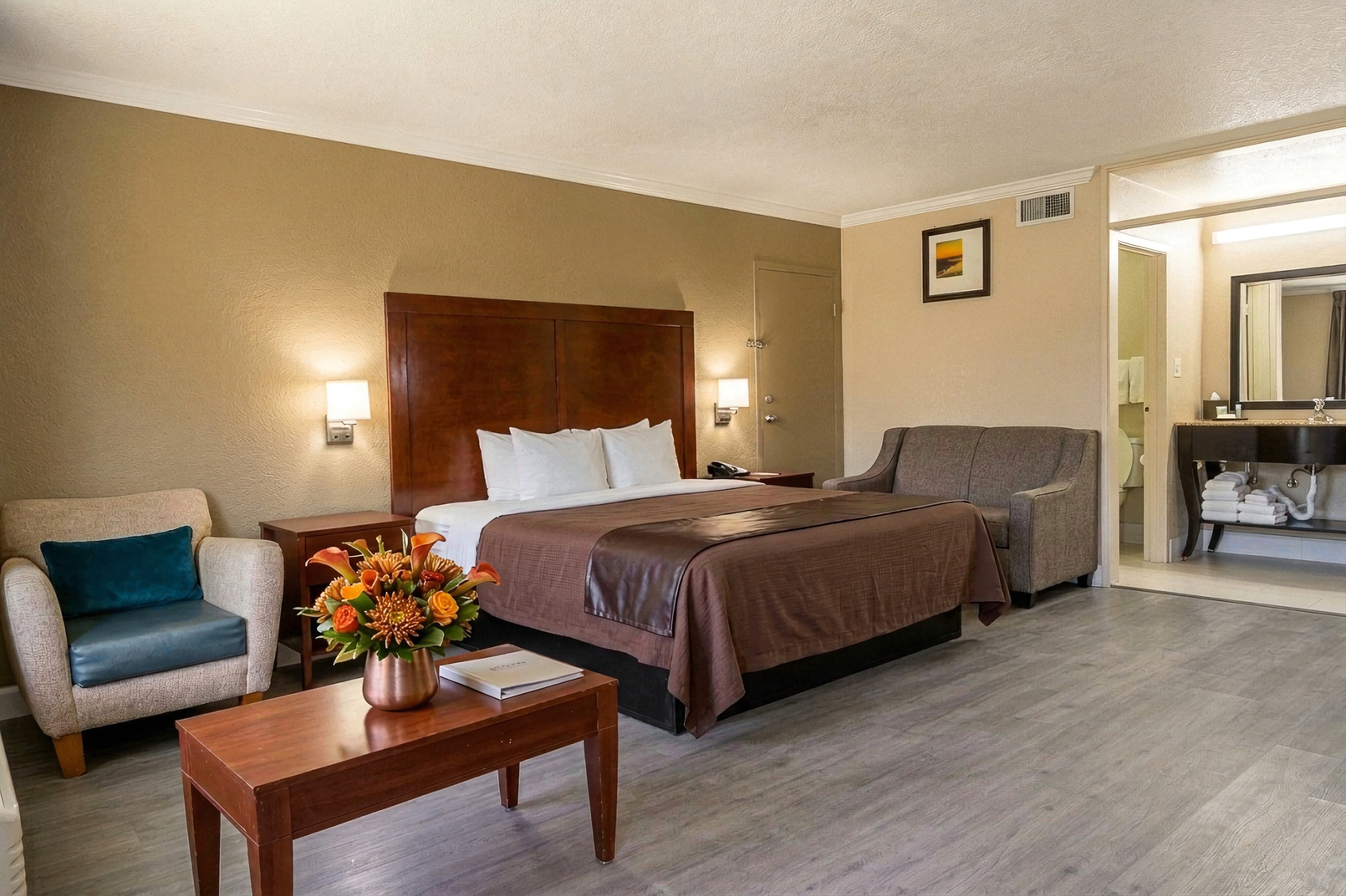 Rodeway Inn Monroe — 40