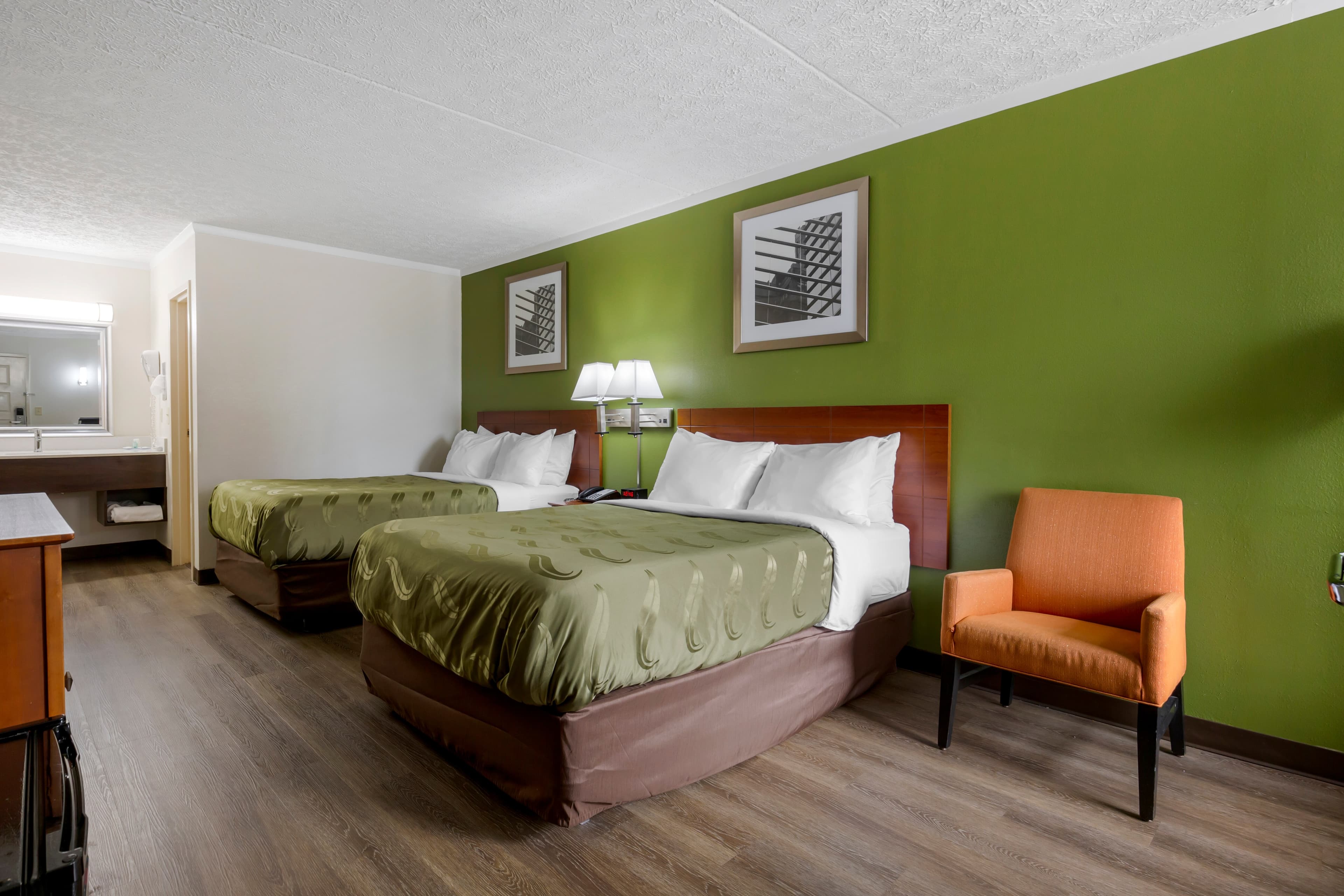 Quality Inn - Roxboro South - Image 4
