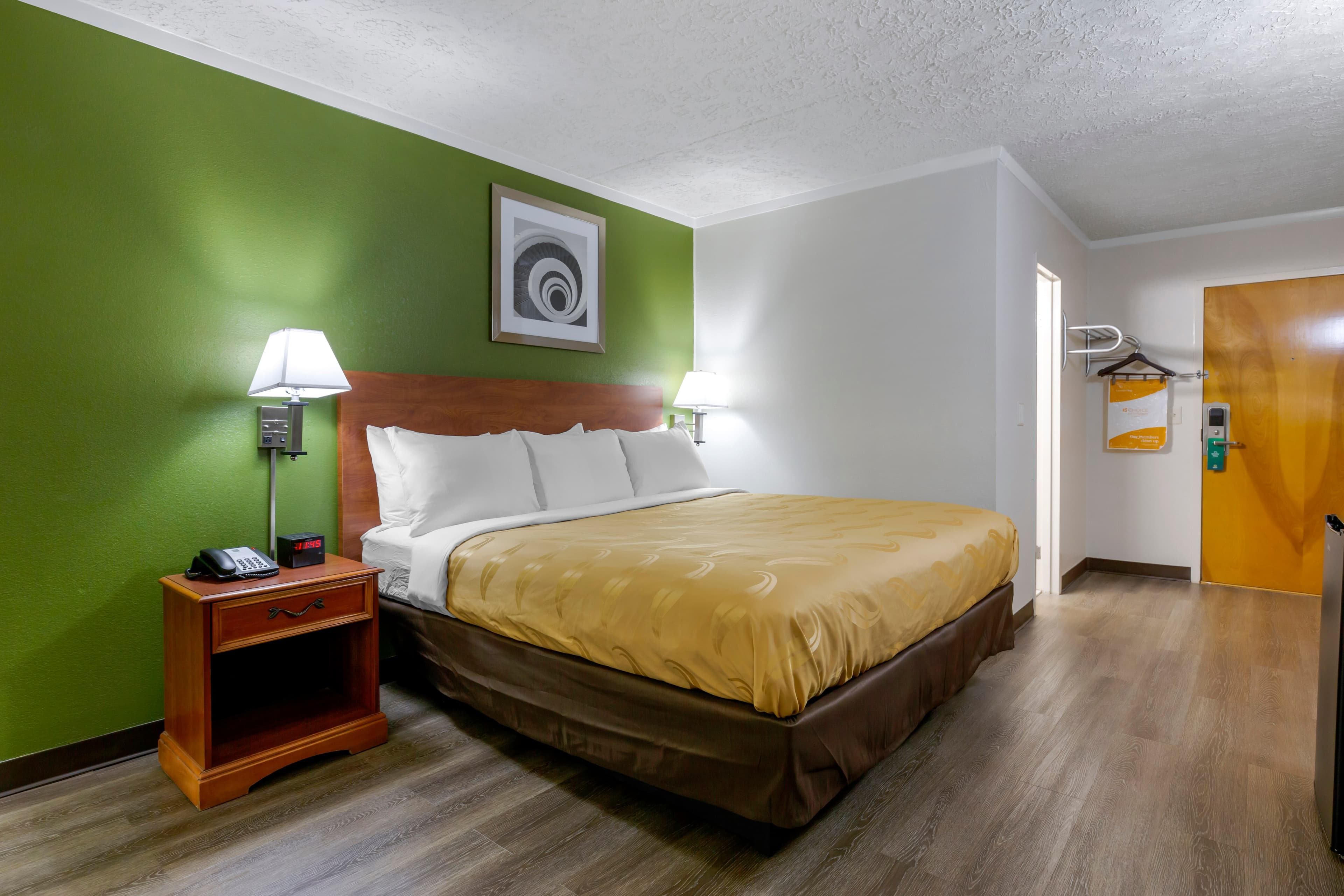 Quality Inn - Roxboro South — 16
