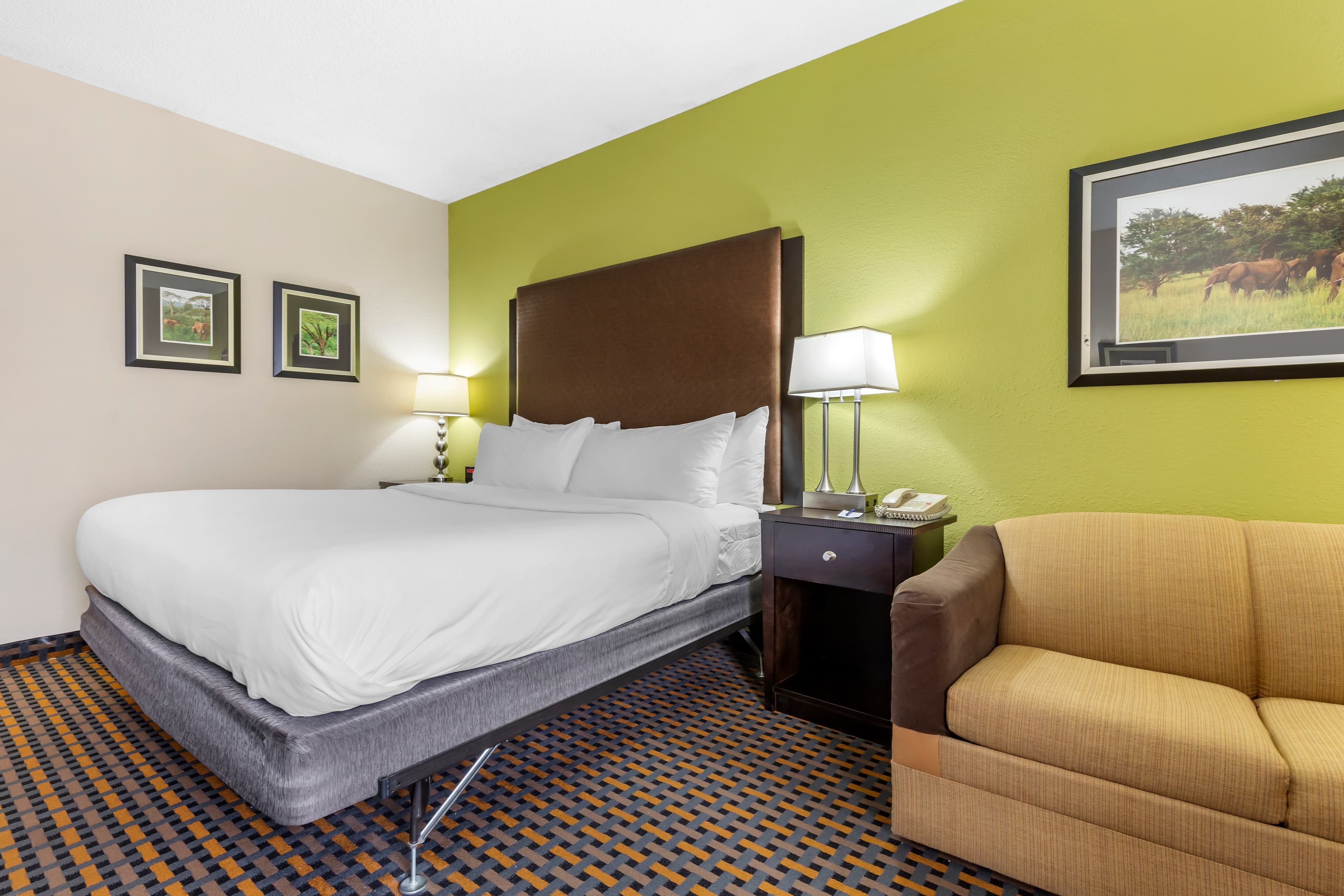 Comfort Inn & Suites Asheboro East — 8
