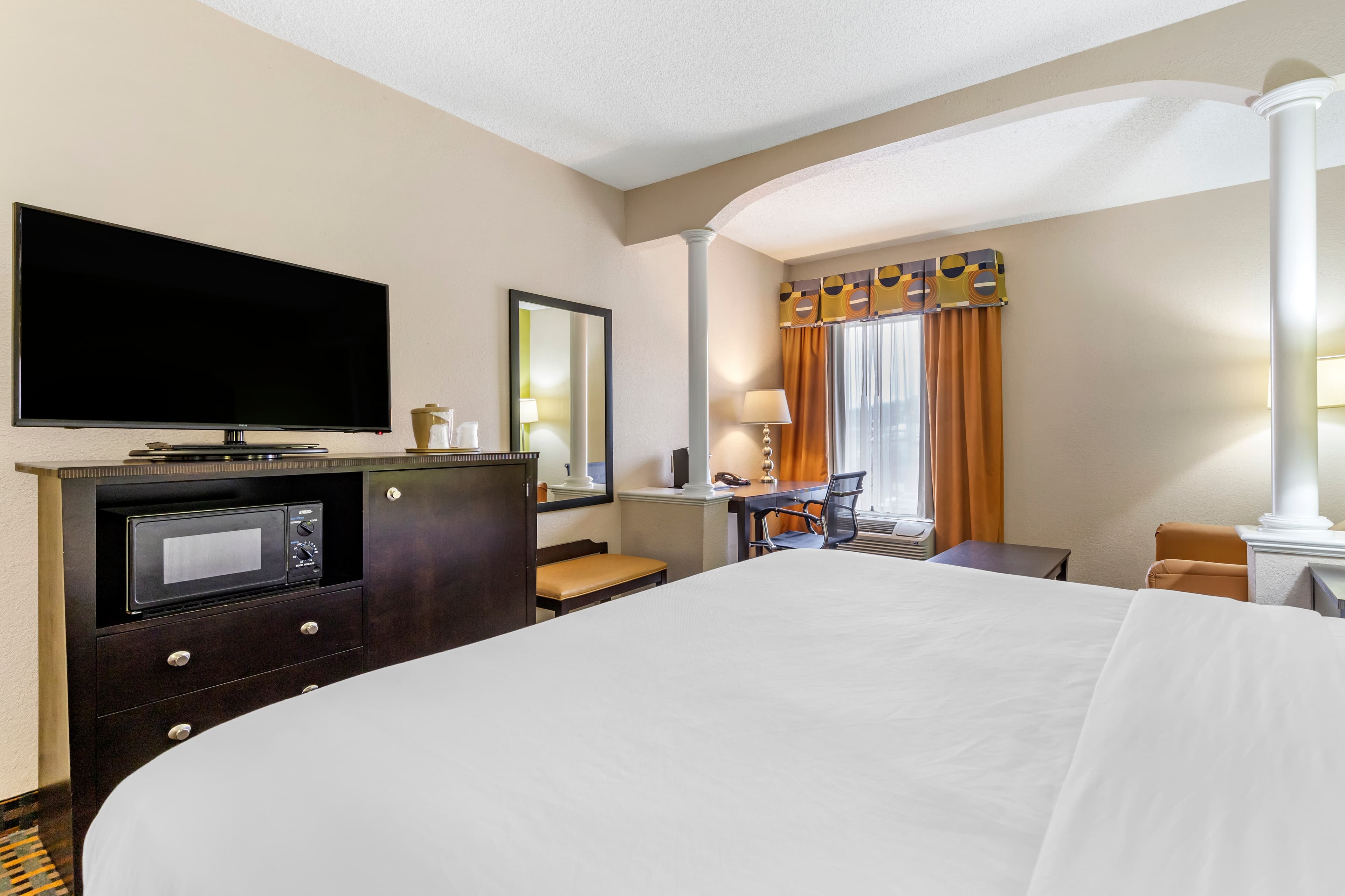 Comfort Inn & Suites Asheboro East — 14