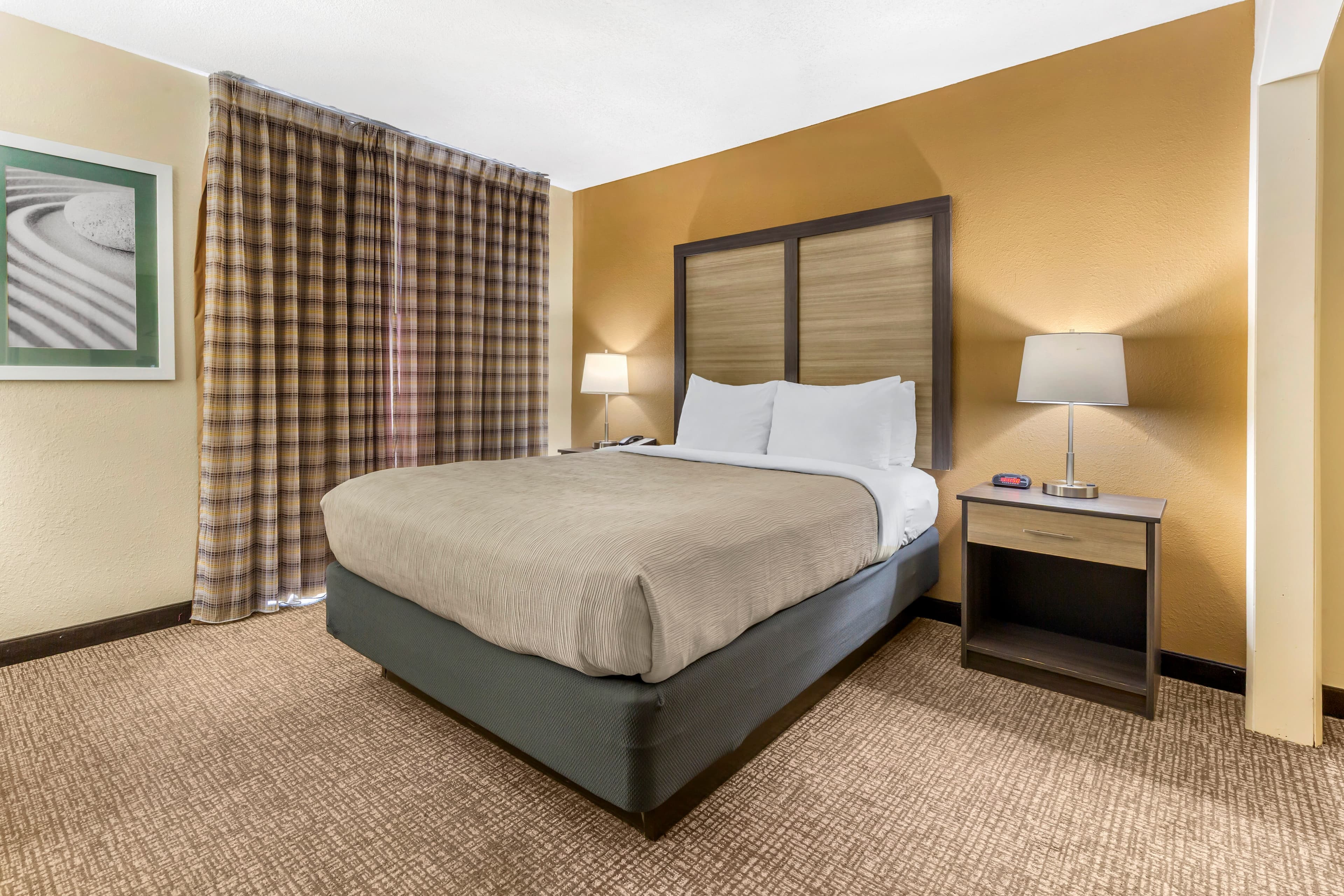 Quality Inn & Suites Spring Lake - Fayetteville near Fort Bragg — 21