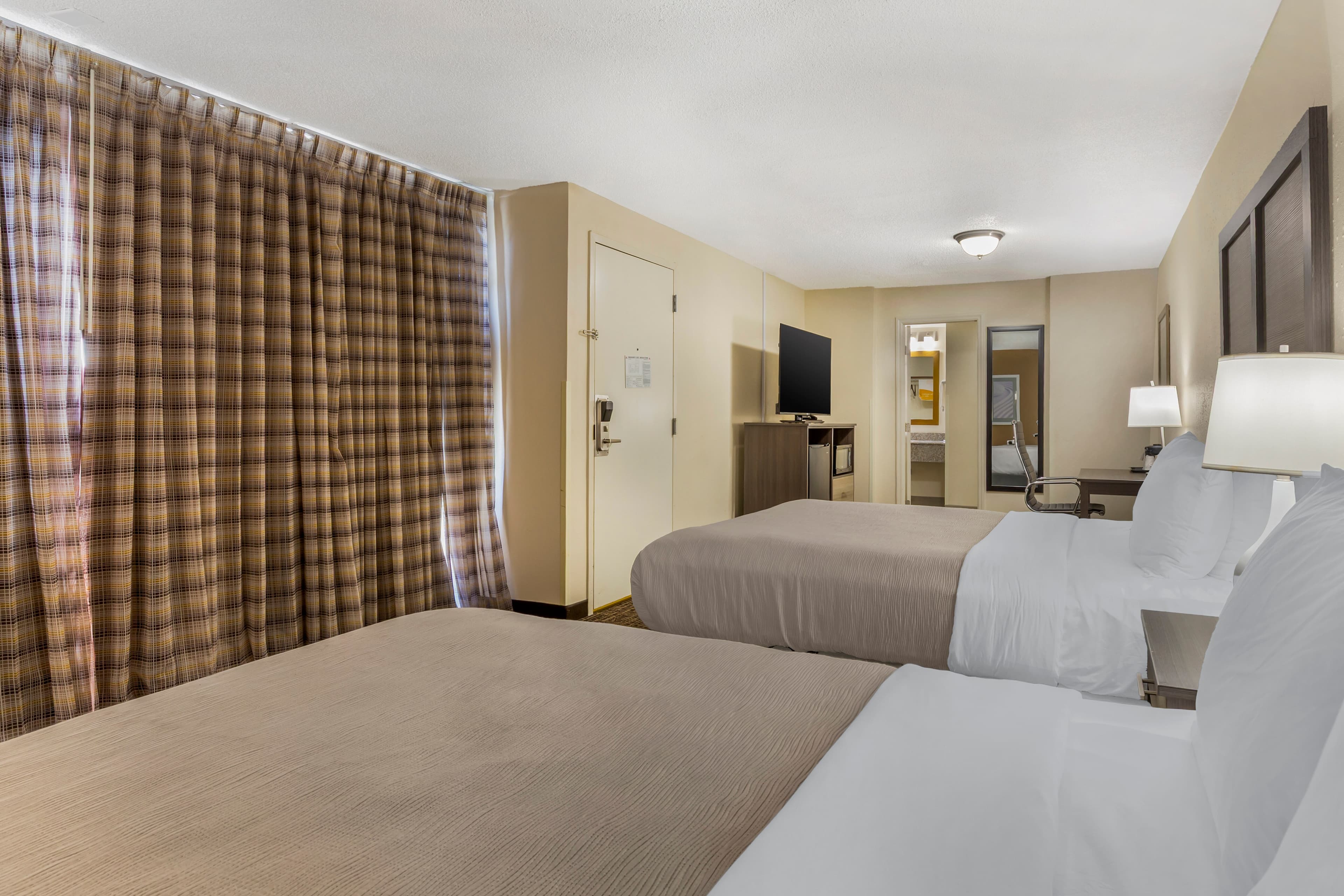 Quality Inn & Suites Spring Lake - Fayetteville near Fort Bragg — 16