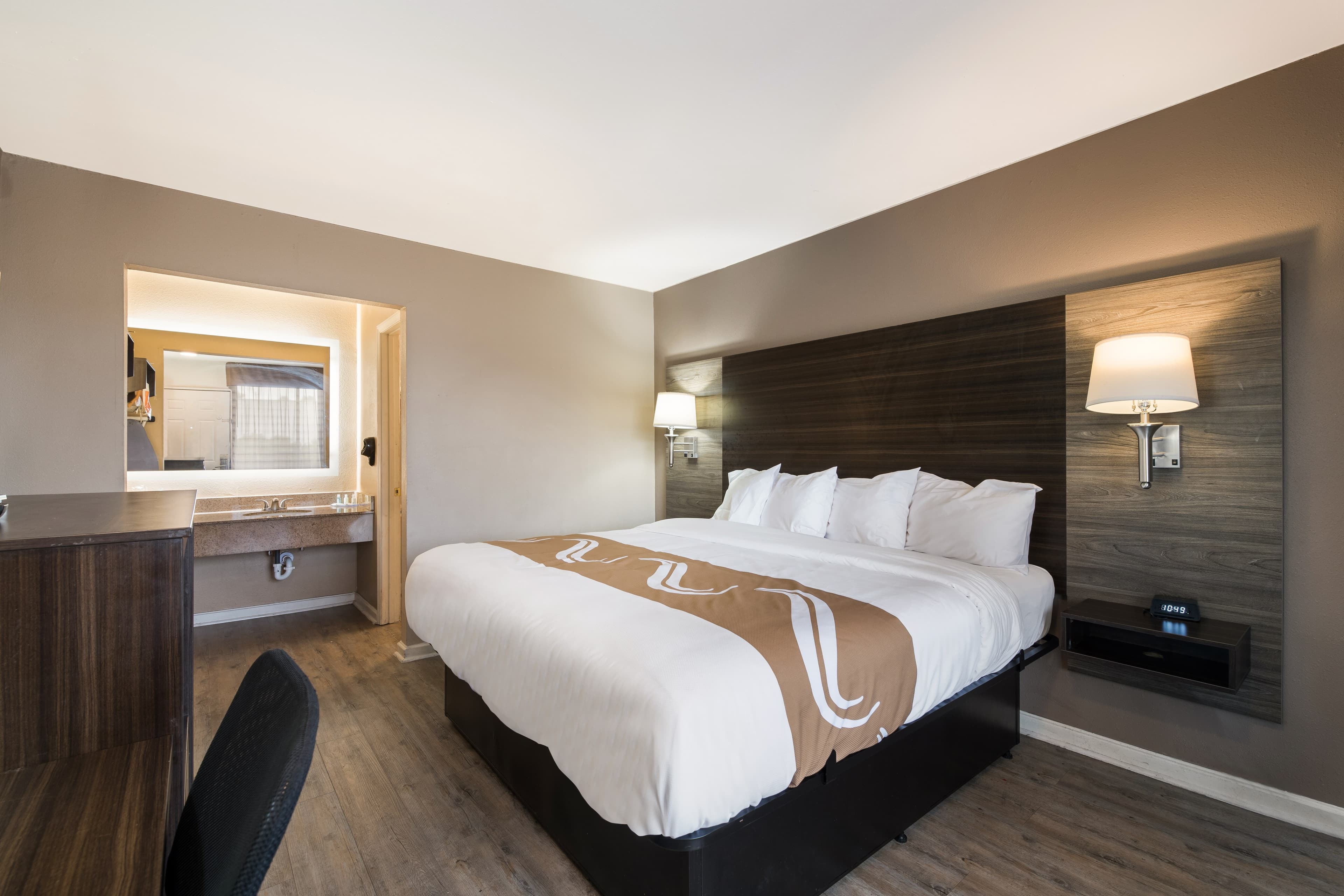 Quality Inn Gastonia East — 8