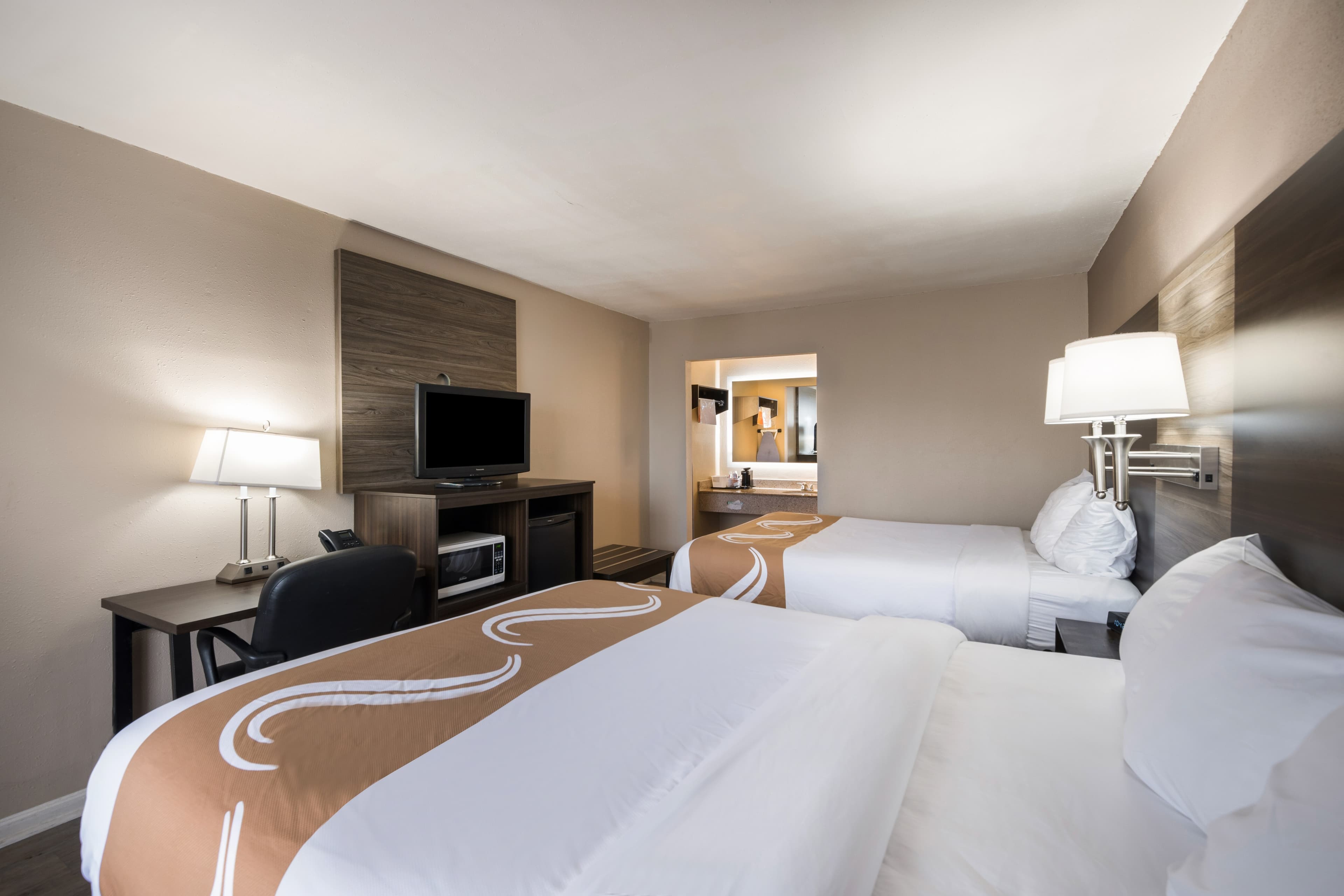 Quality Inn Gastonia East — 15