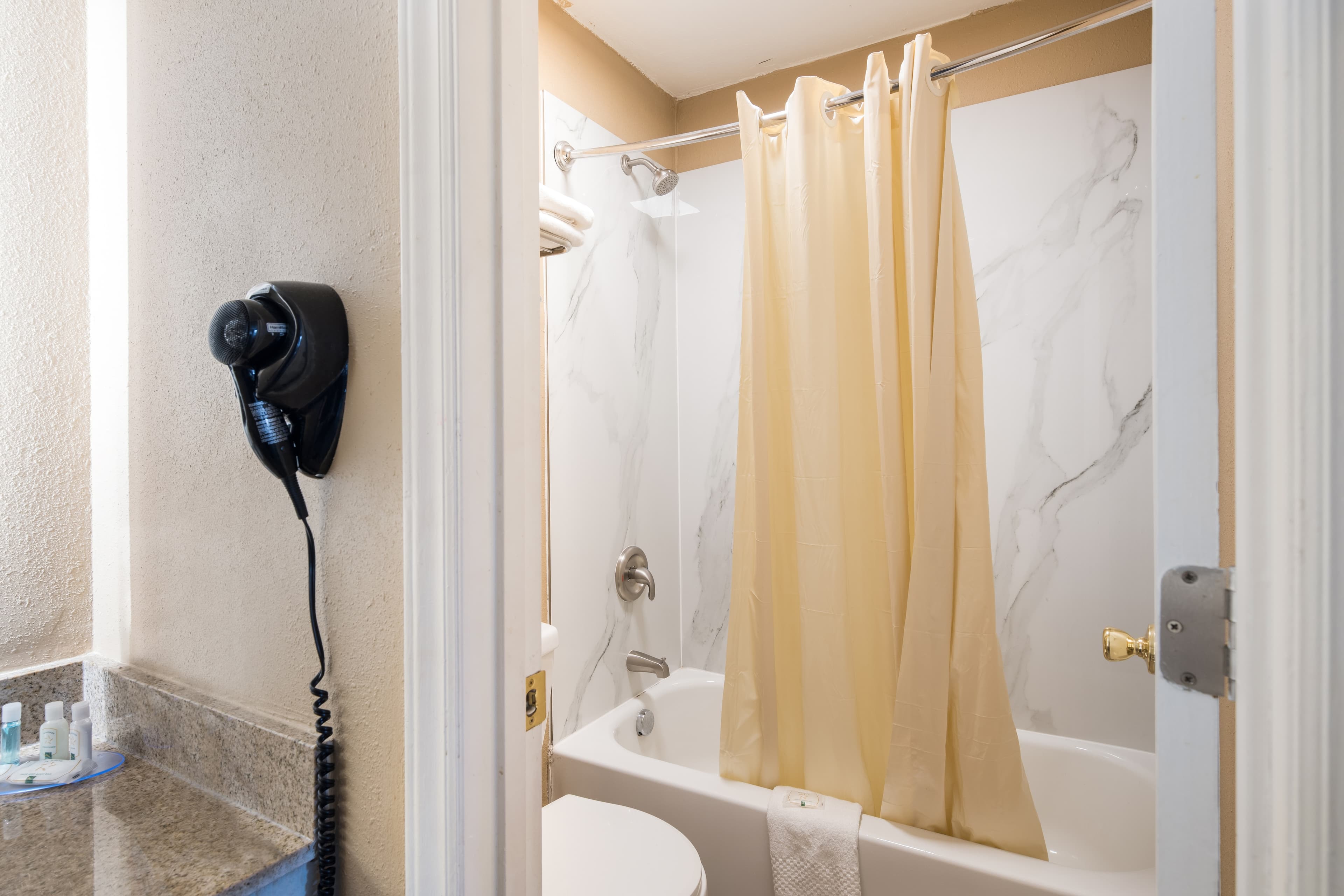 Quality Inn Gastonia East — 18