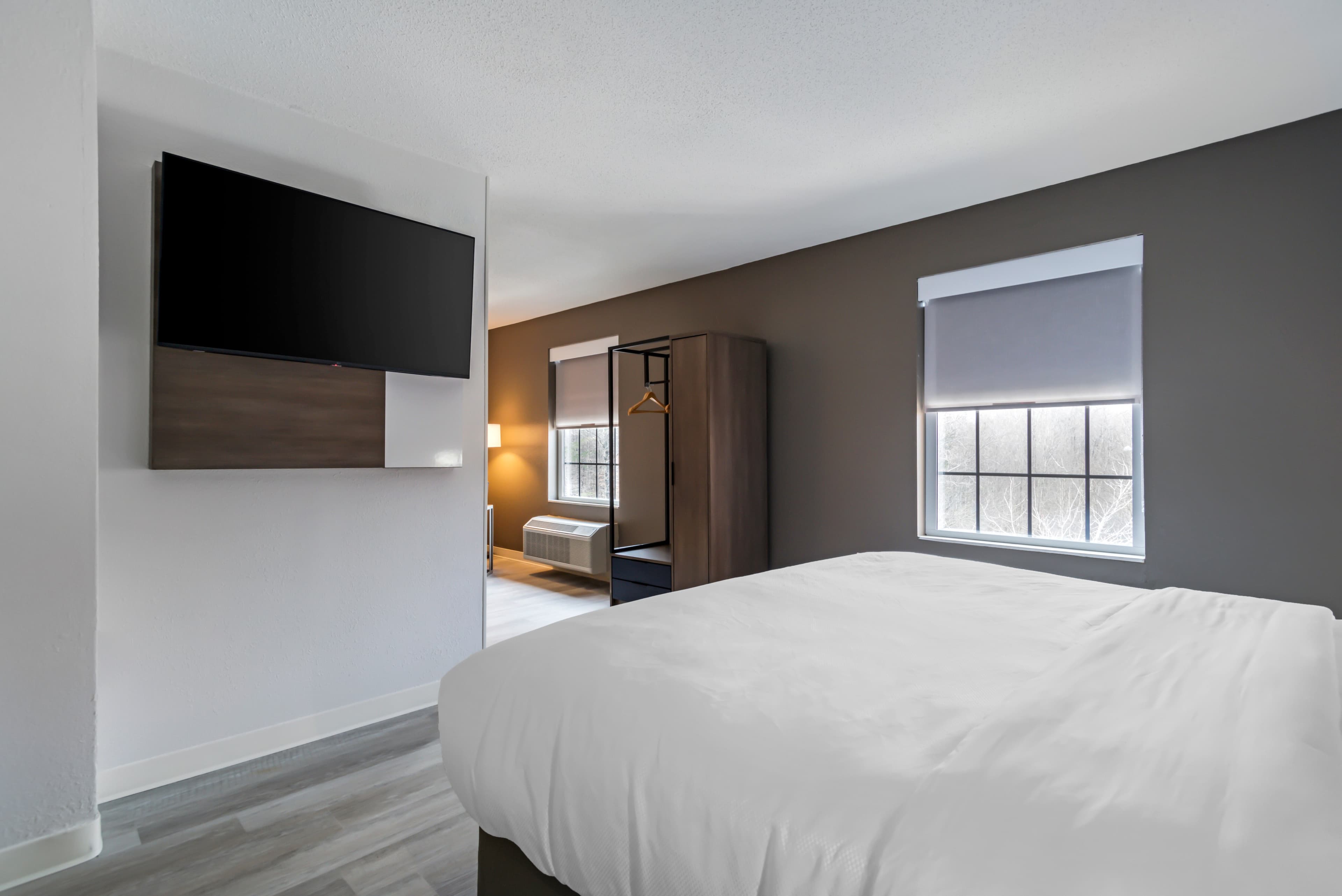 Comfort Inn & Suites Lexington South - Image 2