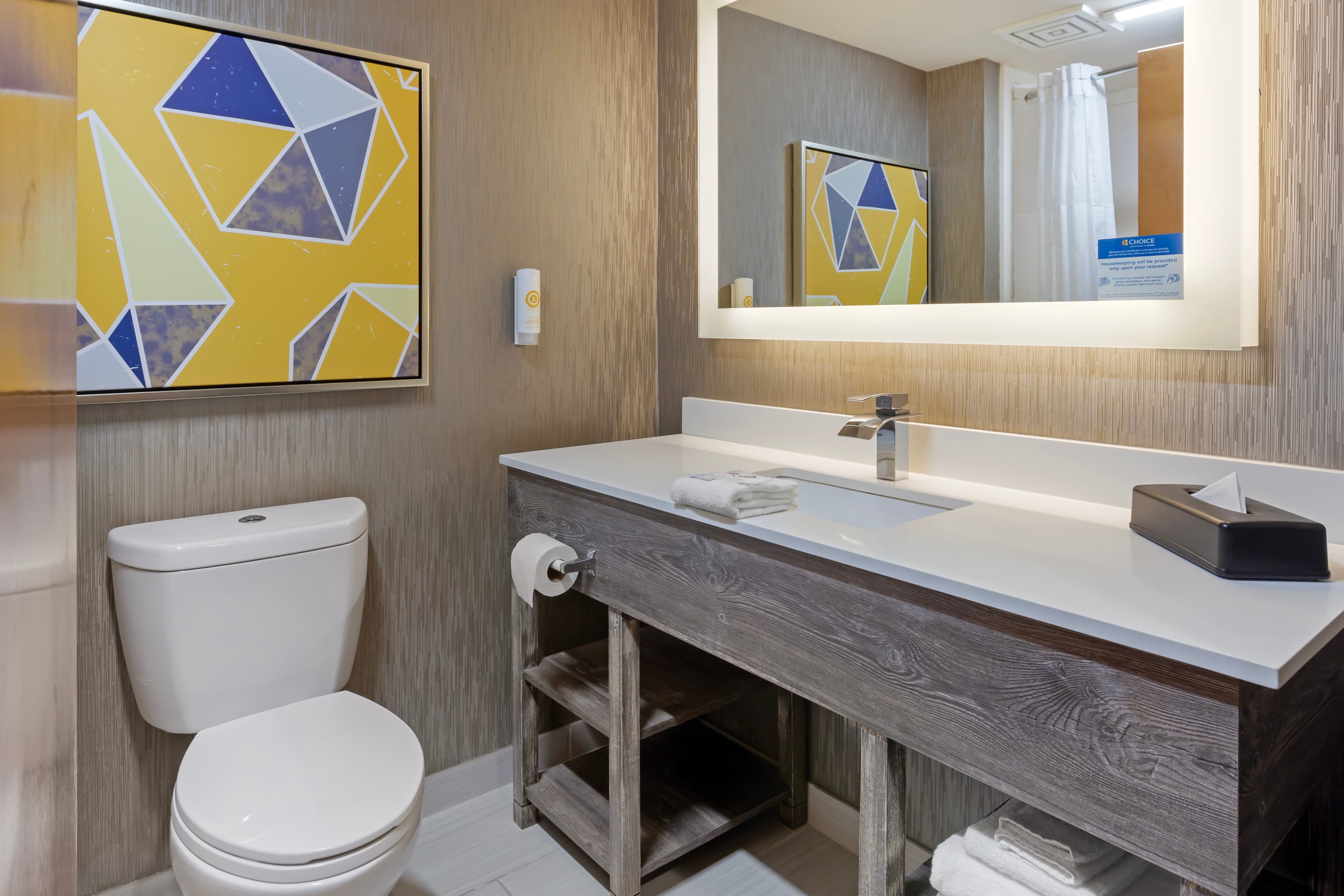 Comfort Inn & Suites Greenville Near East Carolina University — 16