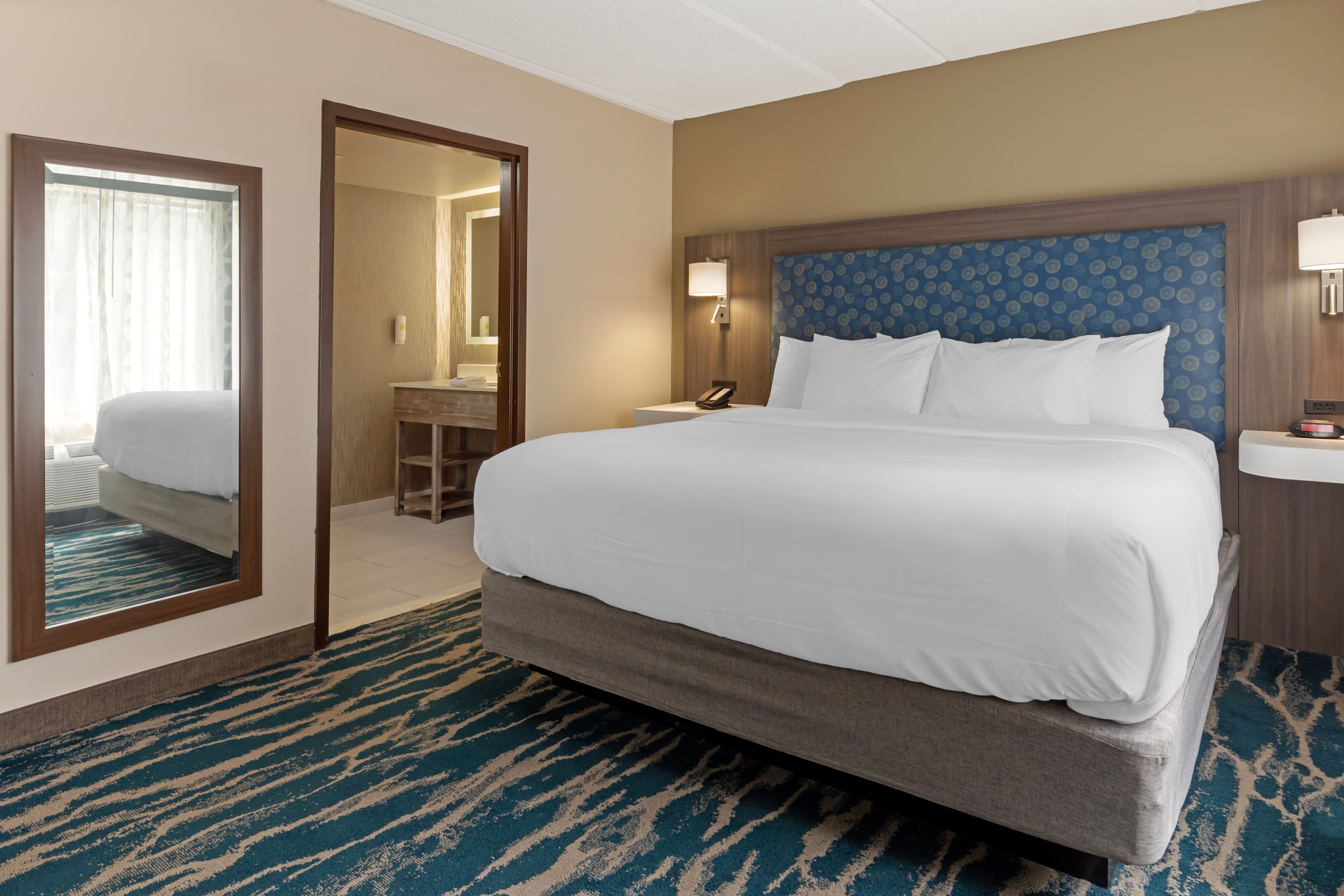 Comfort Inn & Suites Greenville Near East Carolina University — 18