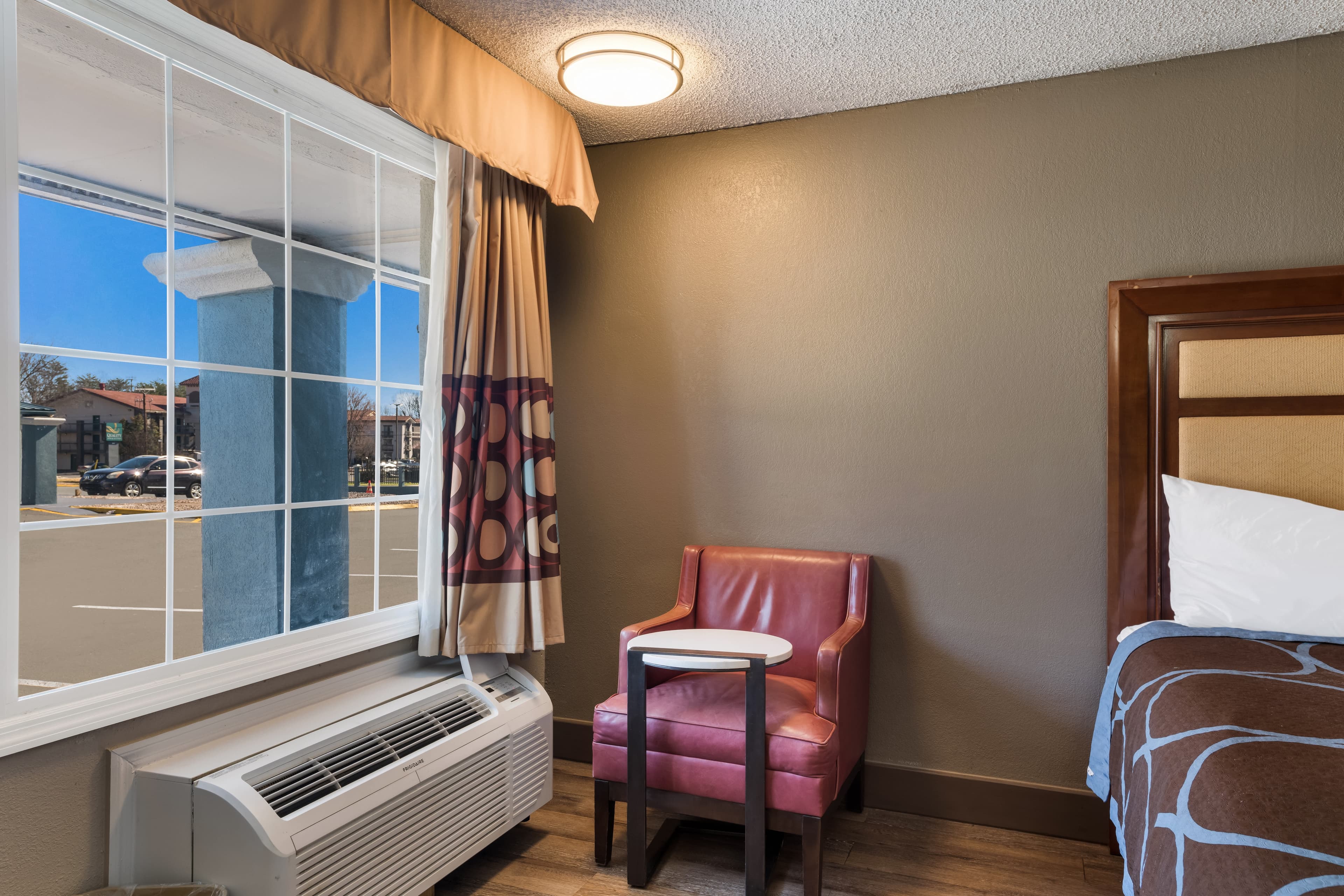 Rodeway Inn Charlotte Airport Area — 7