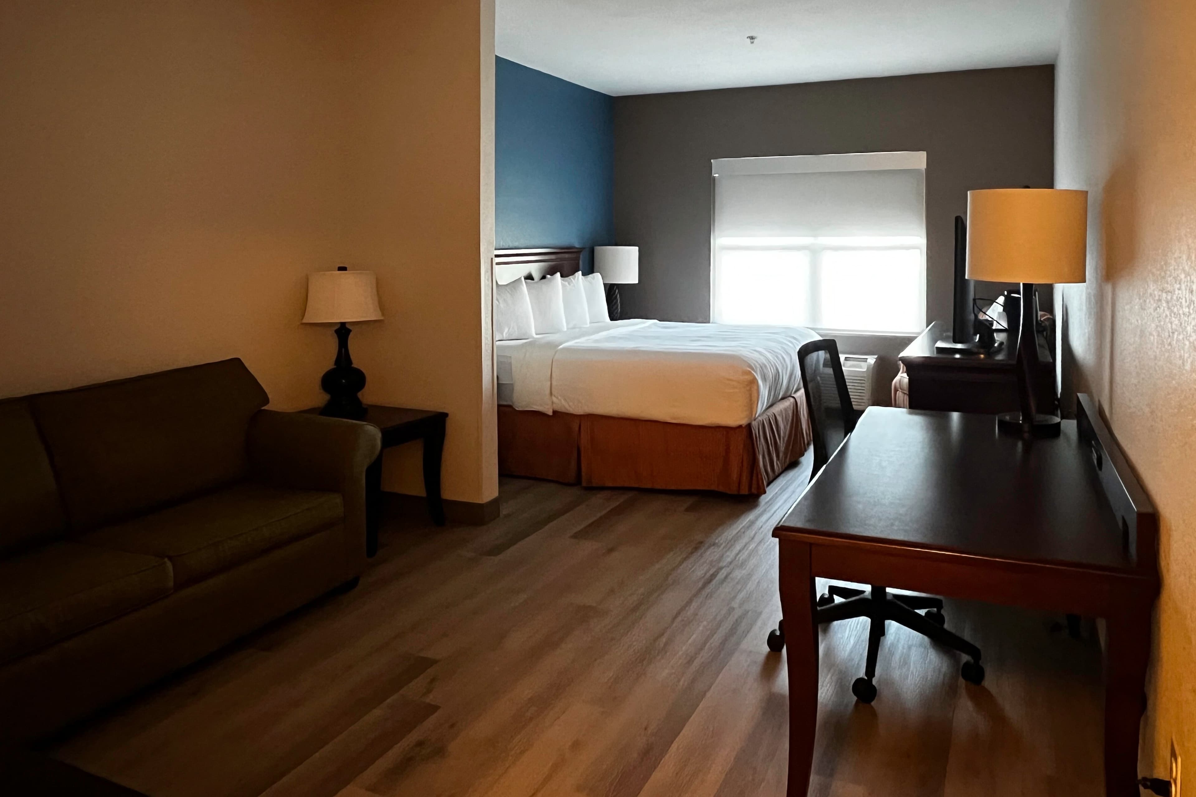 Country Inn & Suites by Radisson, Concord (Kannapolis), NC — 8