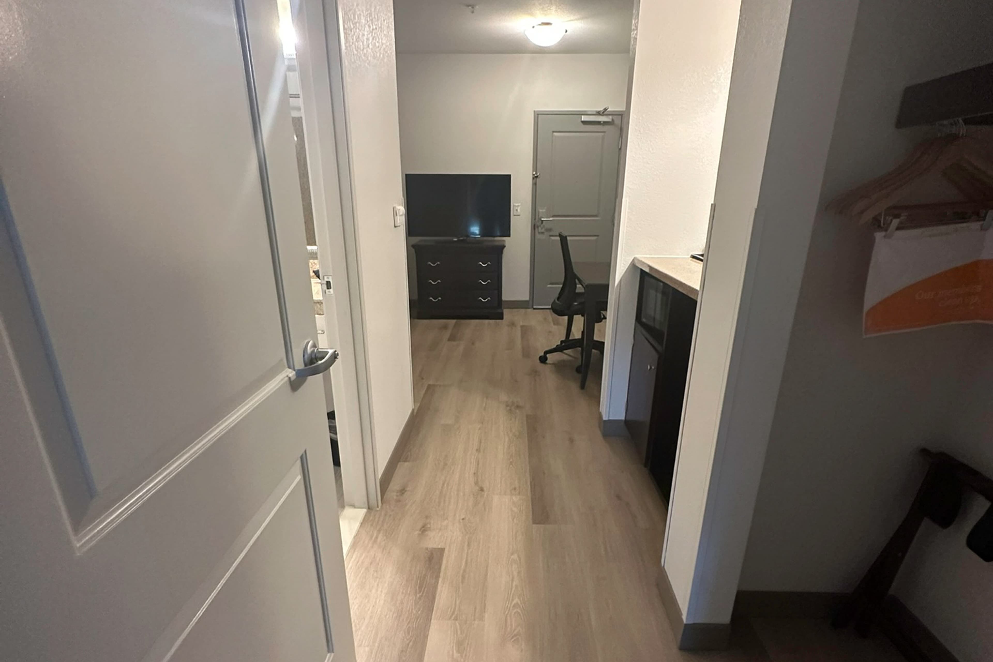 Country Inn & Suites by Radisson, Concord (Kannapolis), NC — 18