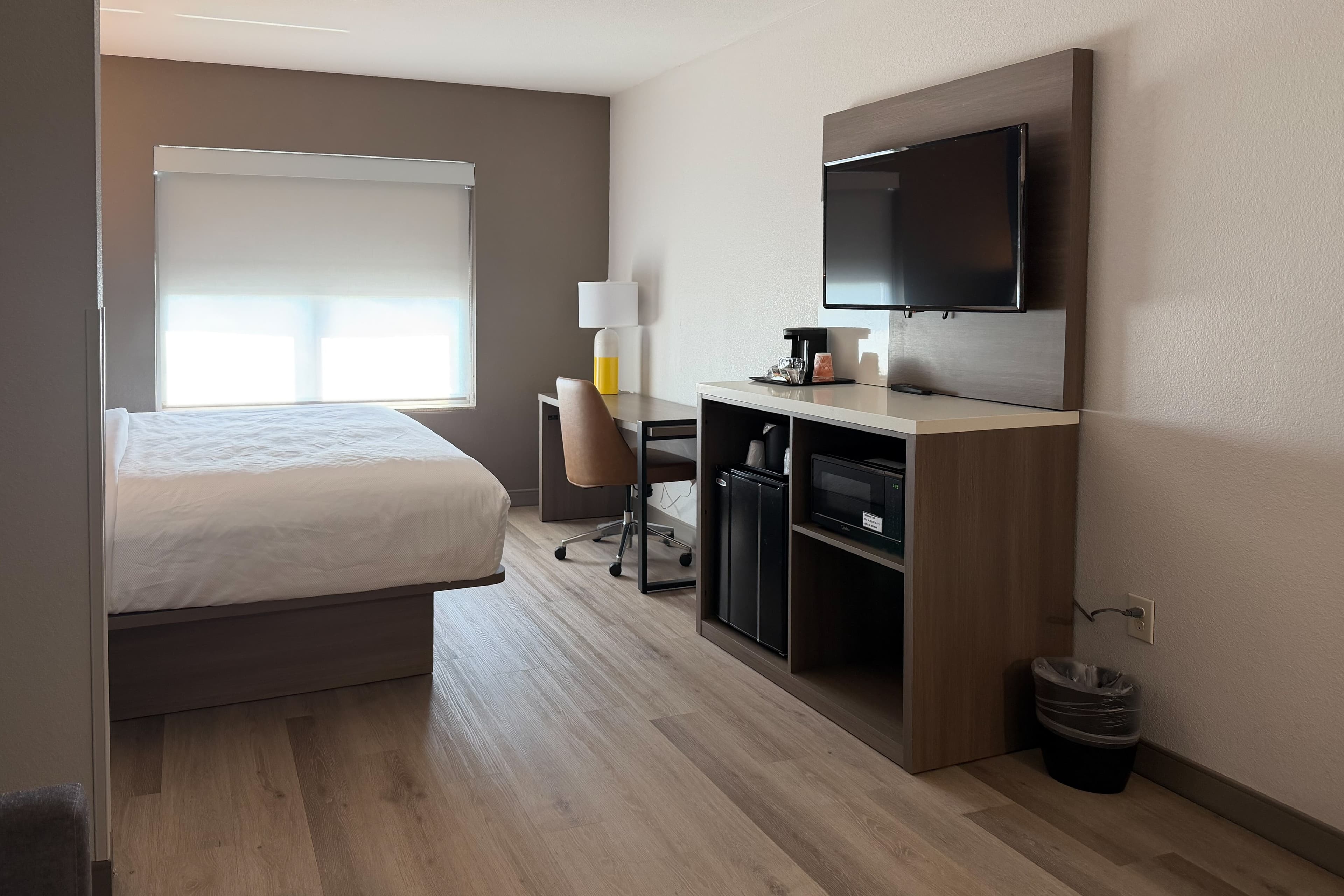 Country Inn & Suites by Radisson, Concord (Kannapolis), NC — 12