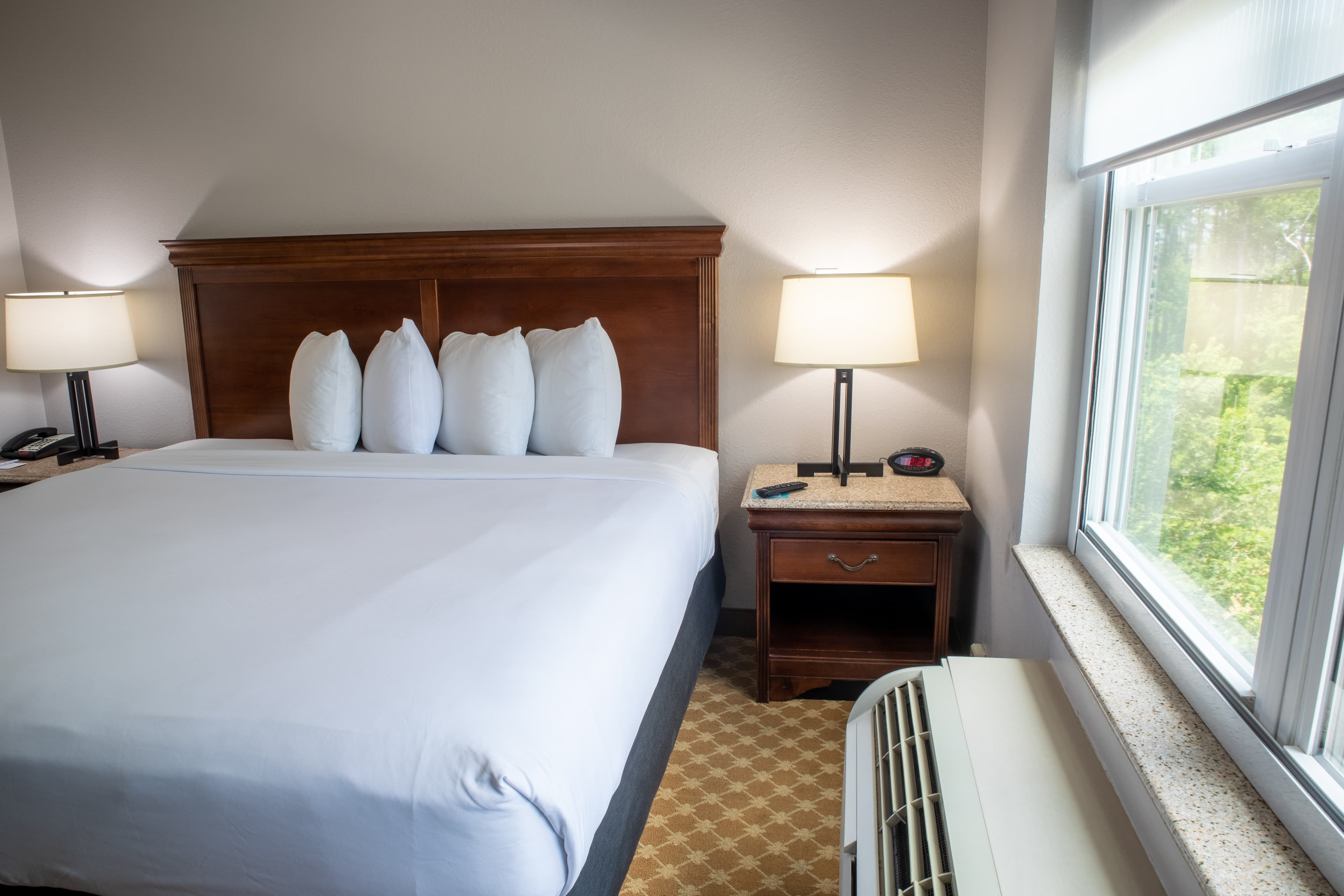Country Inn & Suites by Radisson, Wilmington, NC — 15